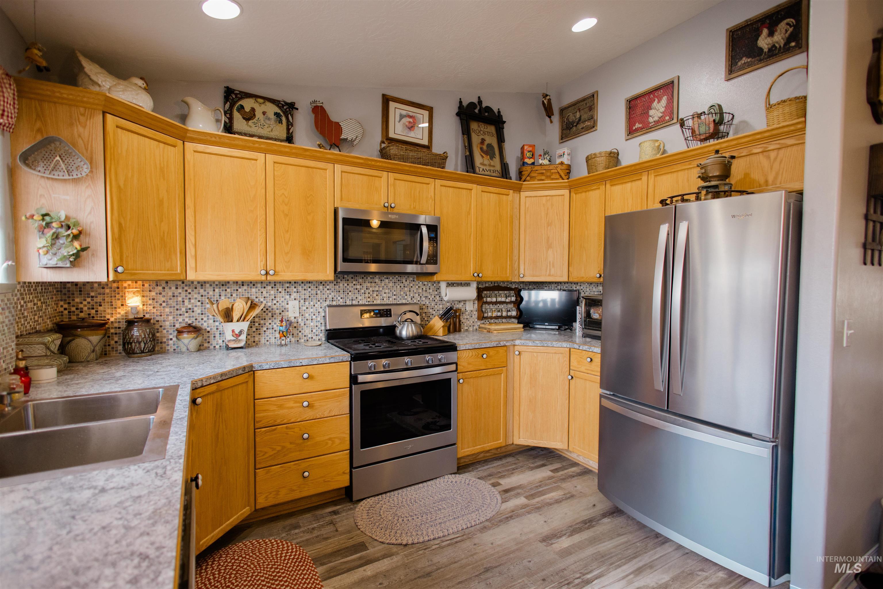 1188 Ne Rockridge Property Photo 8