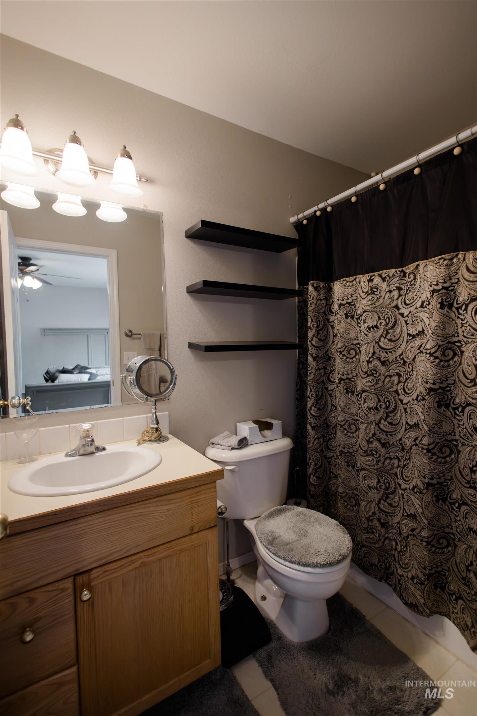 1188 Ne Rockridge Property Photo 13