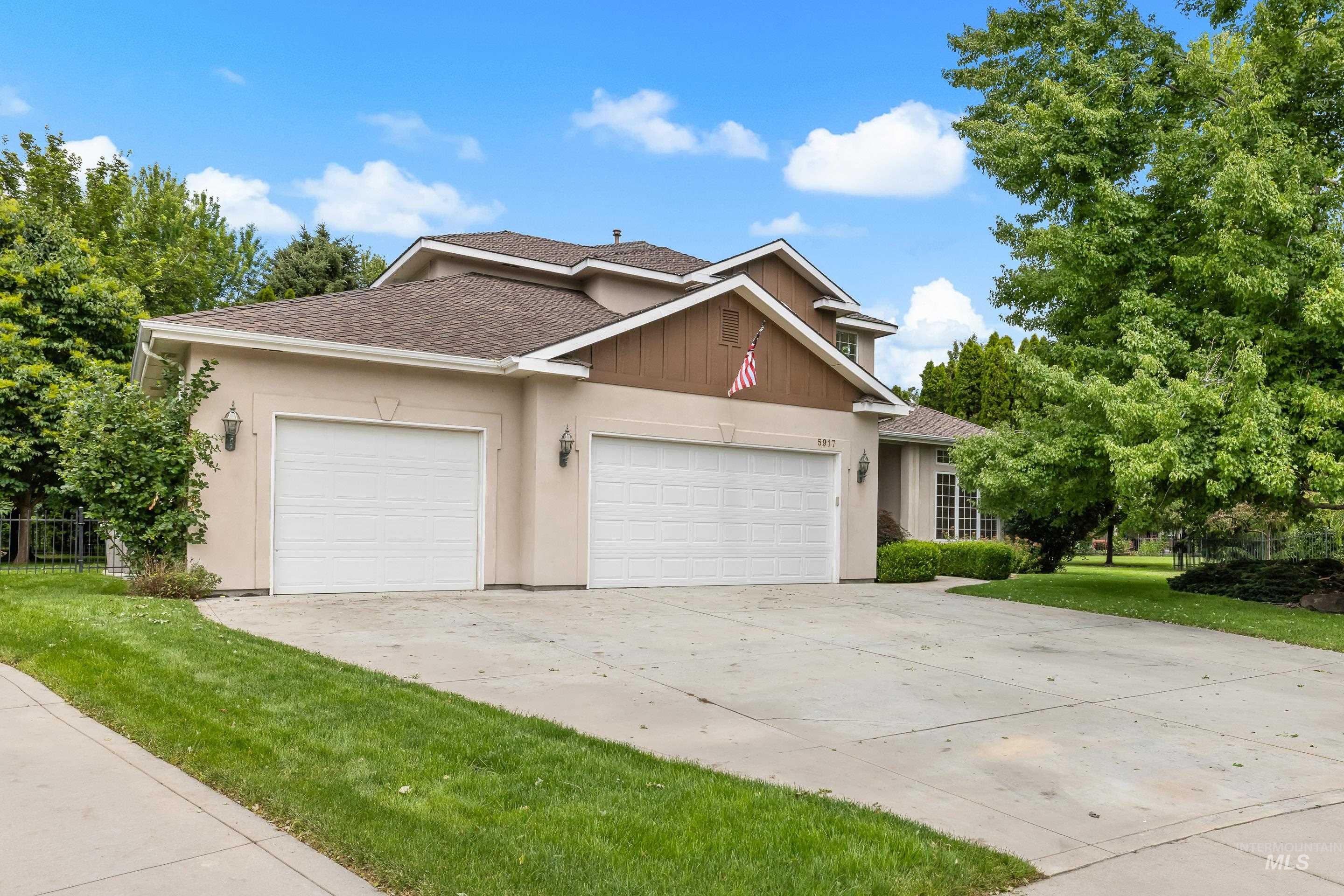 5917 N Cosworth Pl Property Photo 1