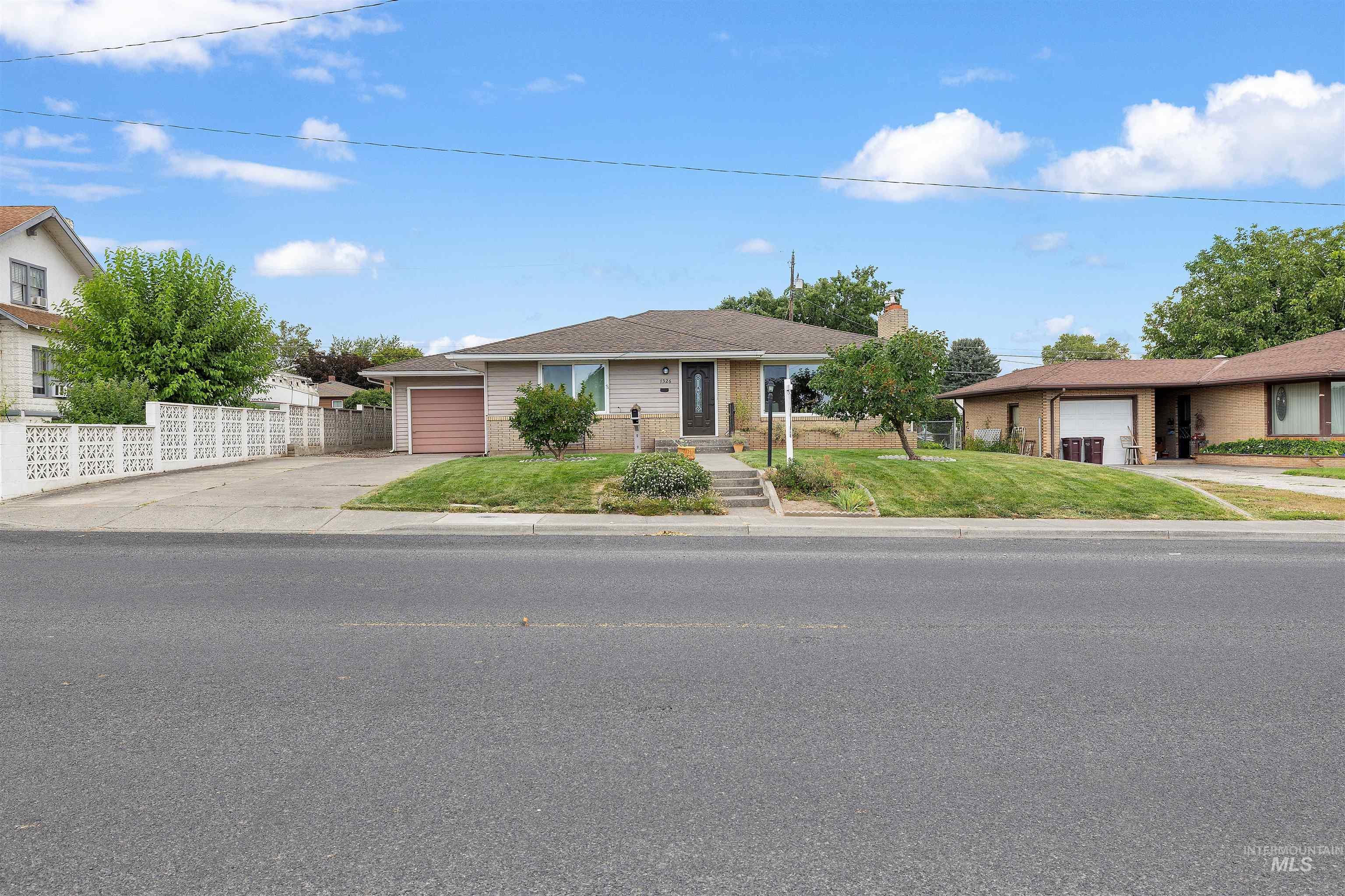 1326 6th Street Property Photo 34
