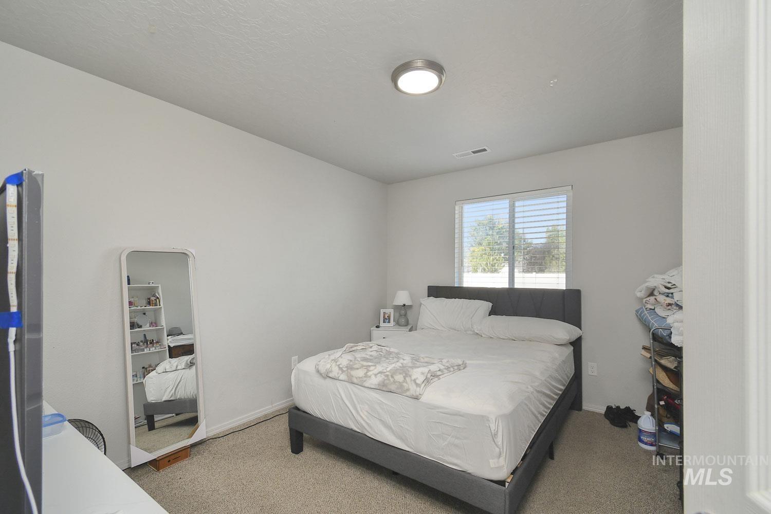 17713 N Onaway Ave Property Photo 14