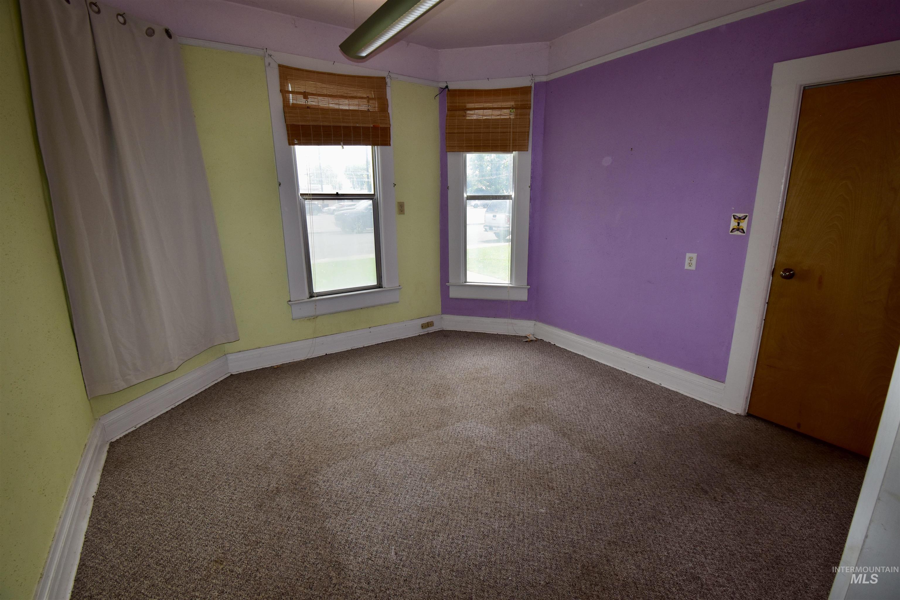 914 7th St Property Photo 7