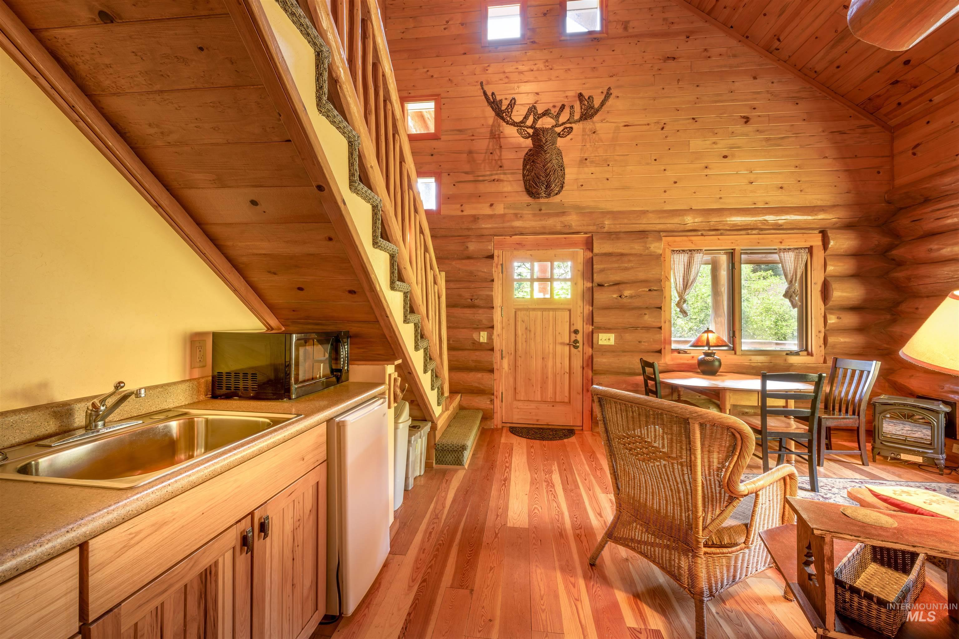 7743 Highway 12 Property Photo 8