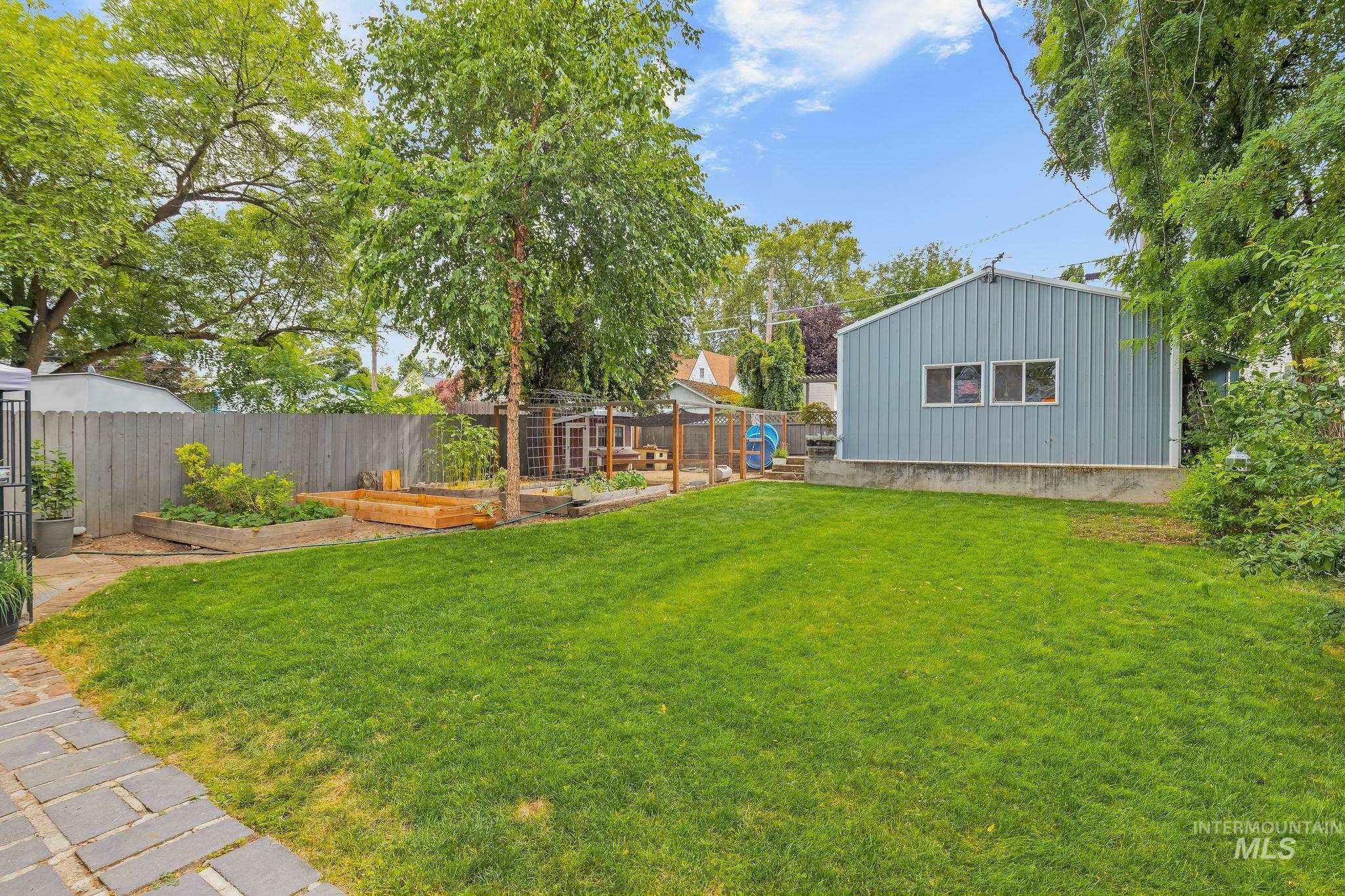 1408 13th Avenue Property Photo 9