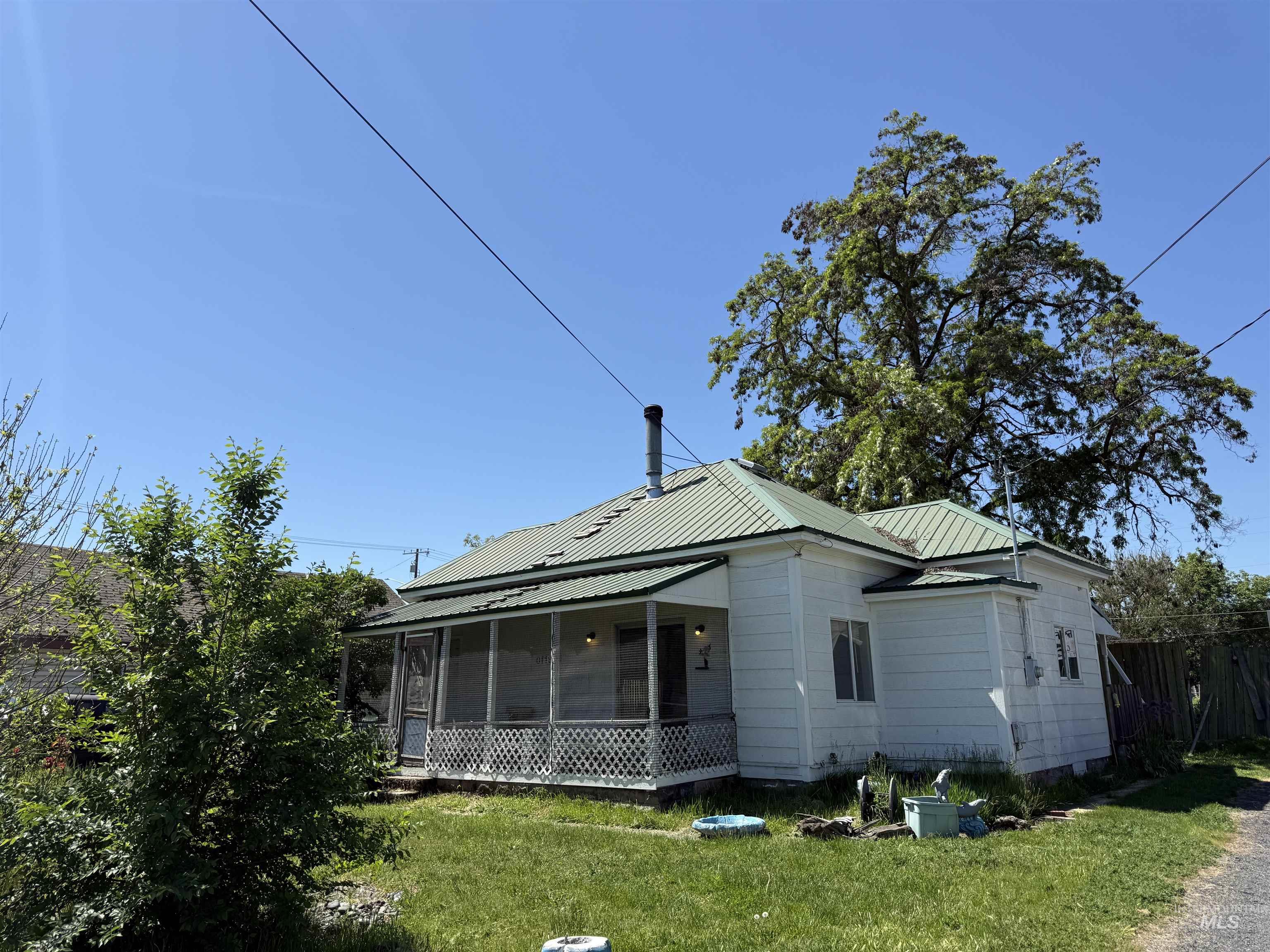 119 25th St. Property Photo 1