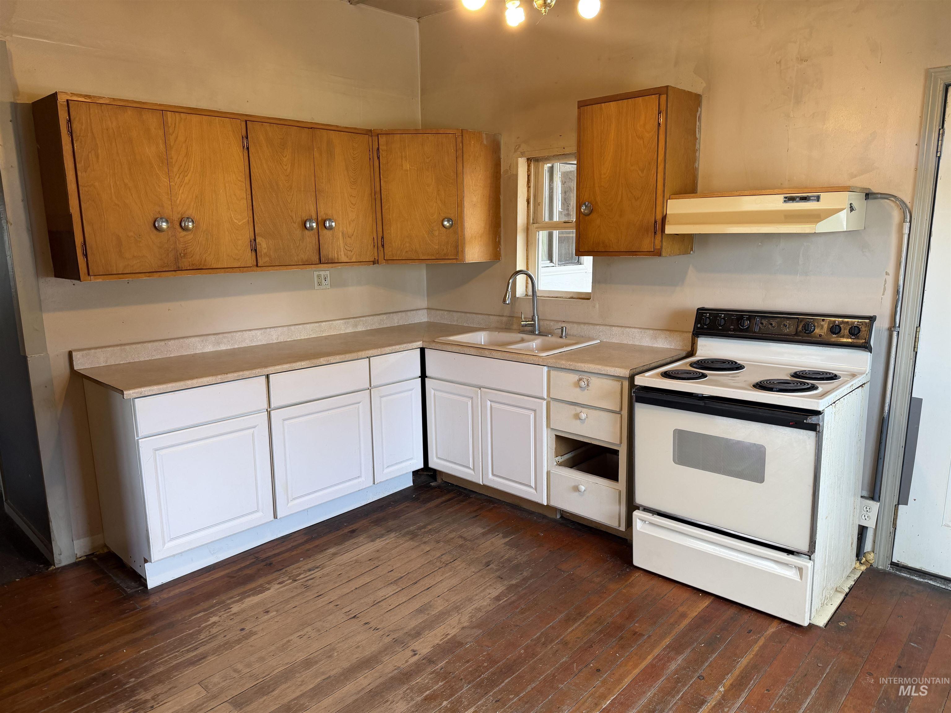 119 25th St. Property Photo 5