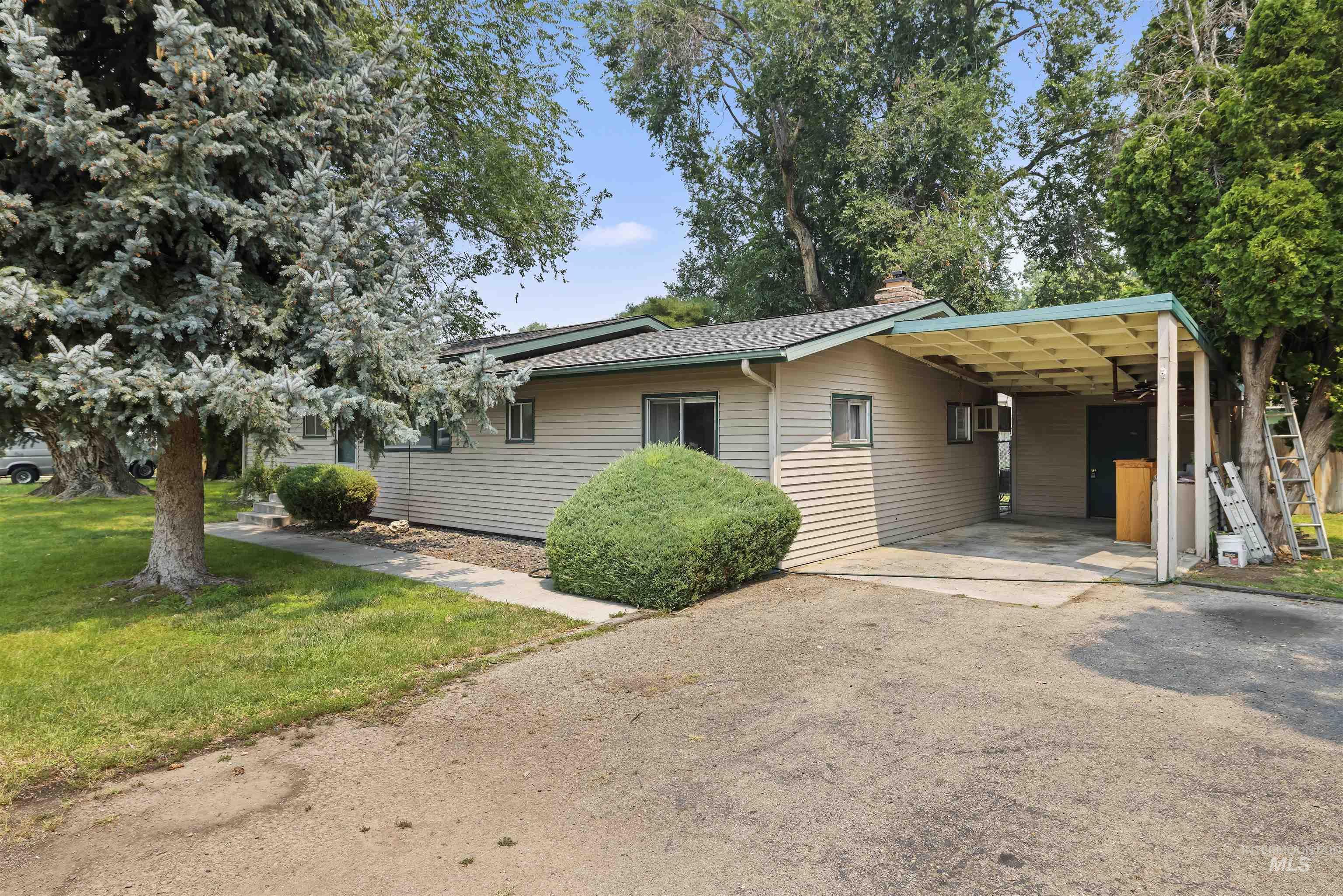 2816 N Innis Property Photo 29