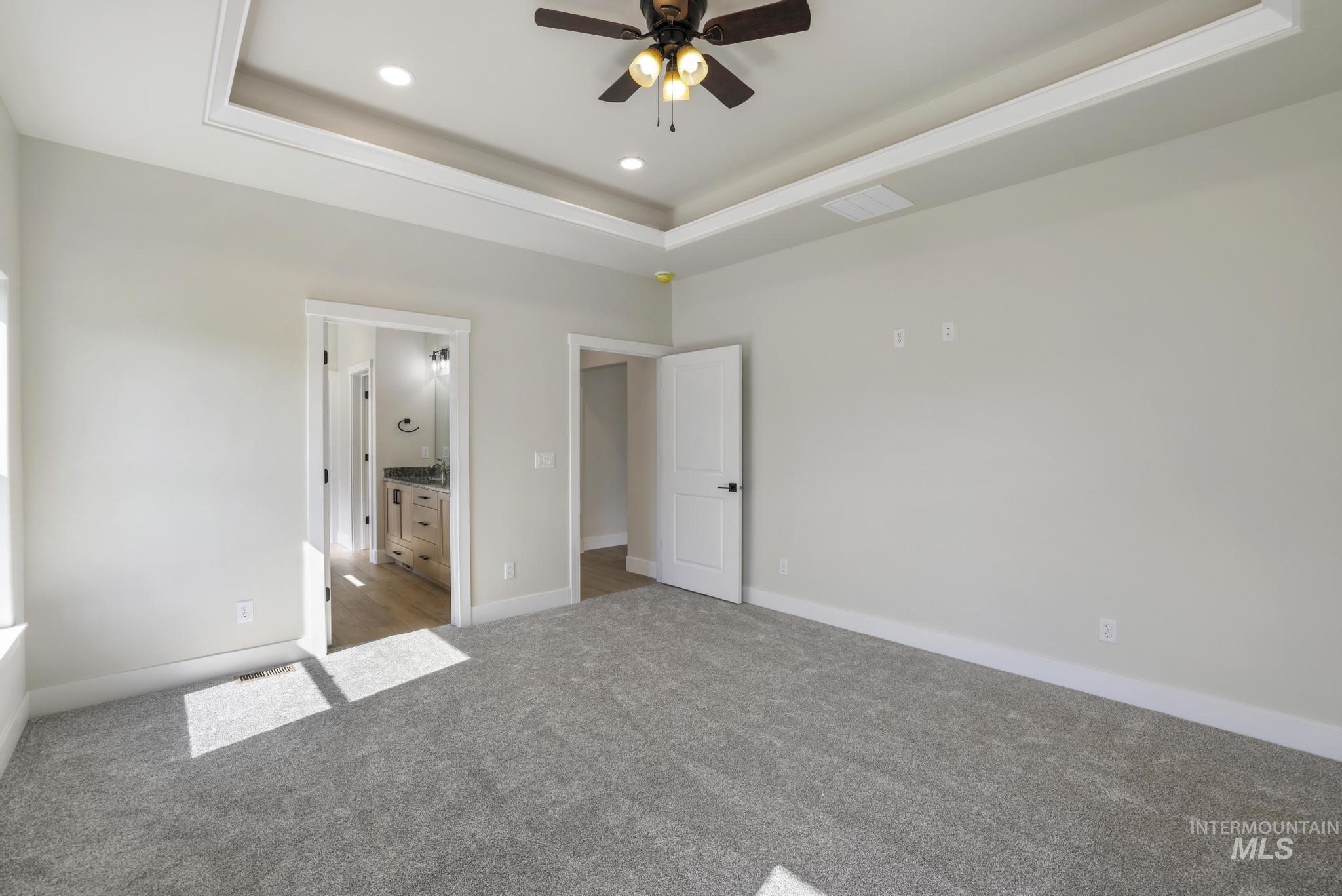 2194 Caribel St Property Photo 14
