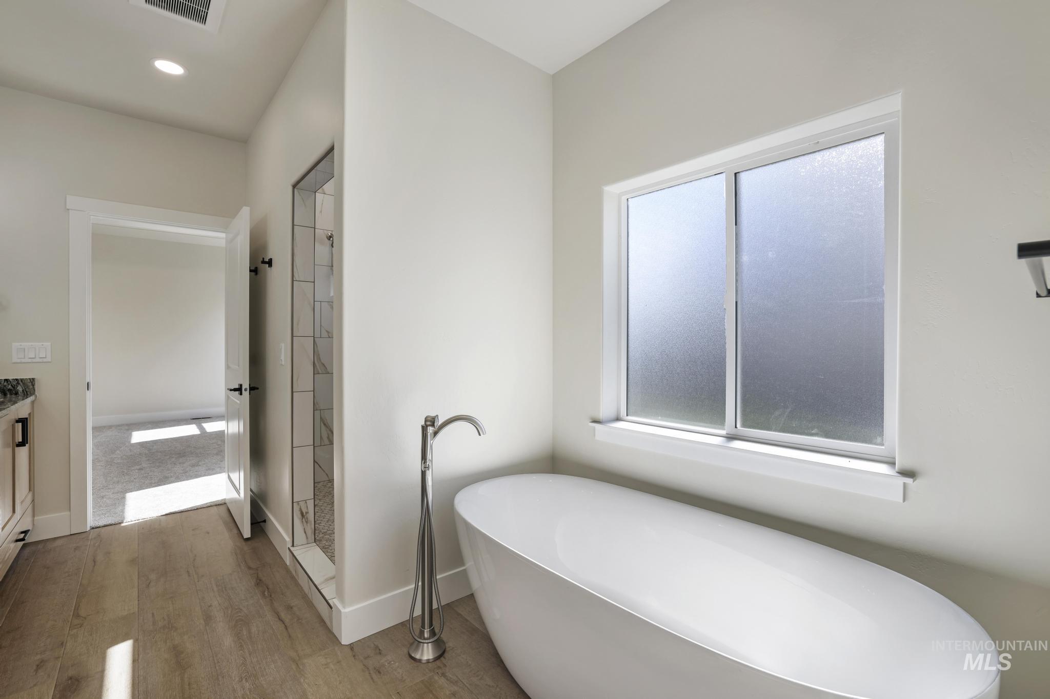 2194 Caribel St Property Photo 17