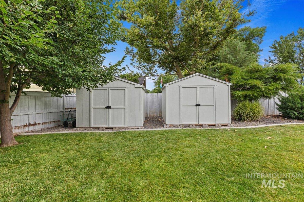 5184 N Greyloch Property Photo 23