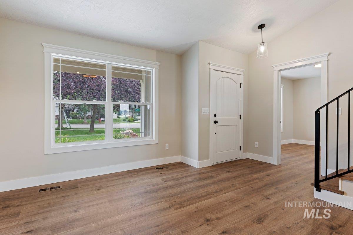 3597 S Capulet Way Property Photo 8