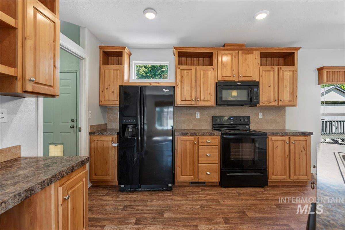 456 W Greenleaf St. Property Photo 7