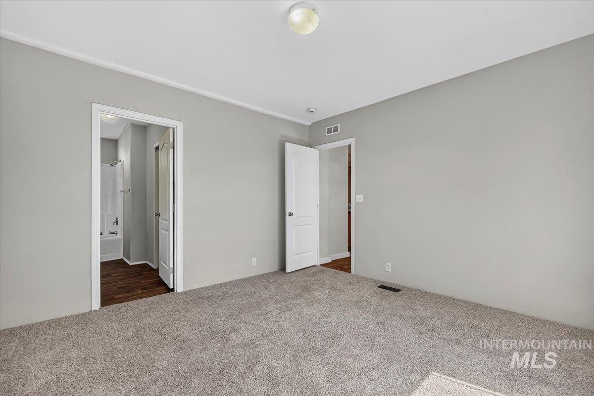 456 W Greenleaf St. Property Photo 13