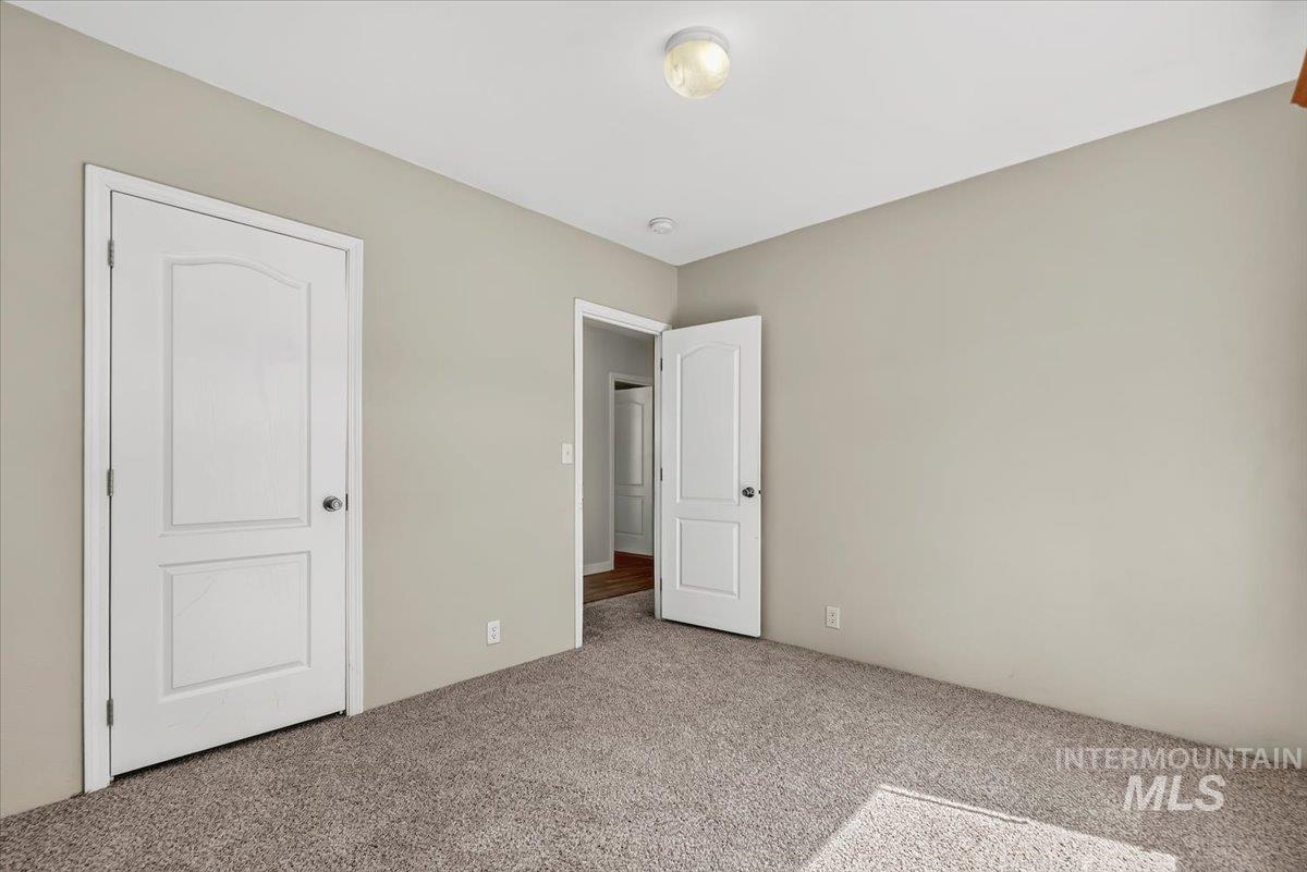 456 W Greenleaf St. Property Photo 17