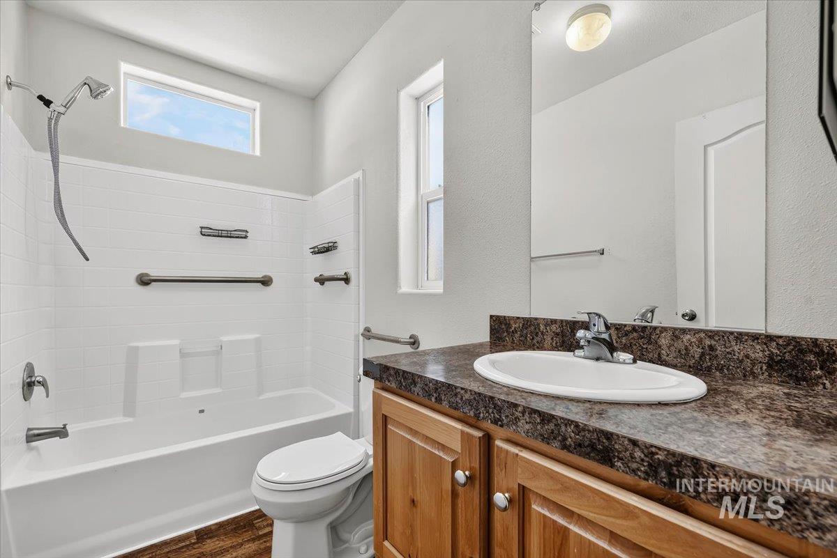 456 W Greenleaf St. Property Photo 21