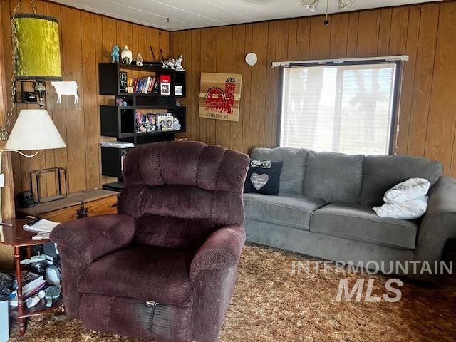 13047 Peola Road Property Photo 9
