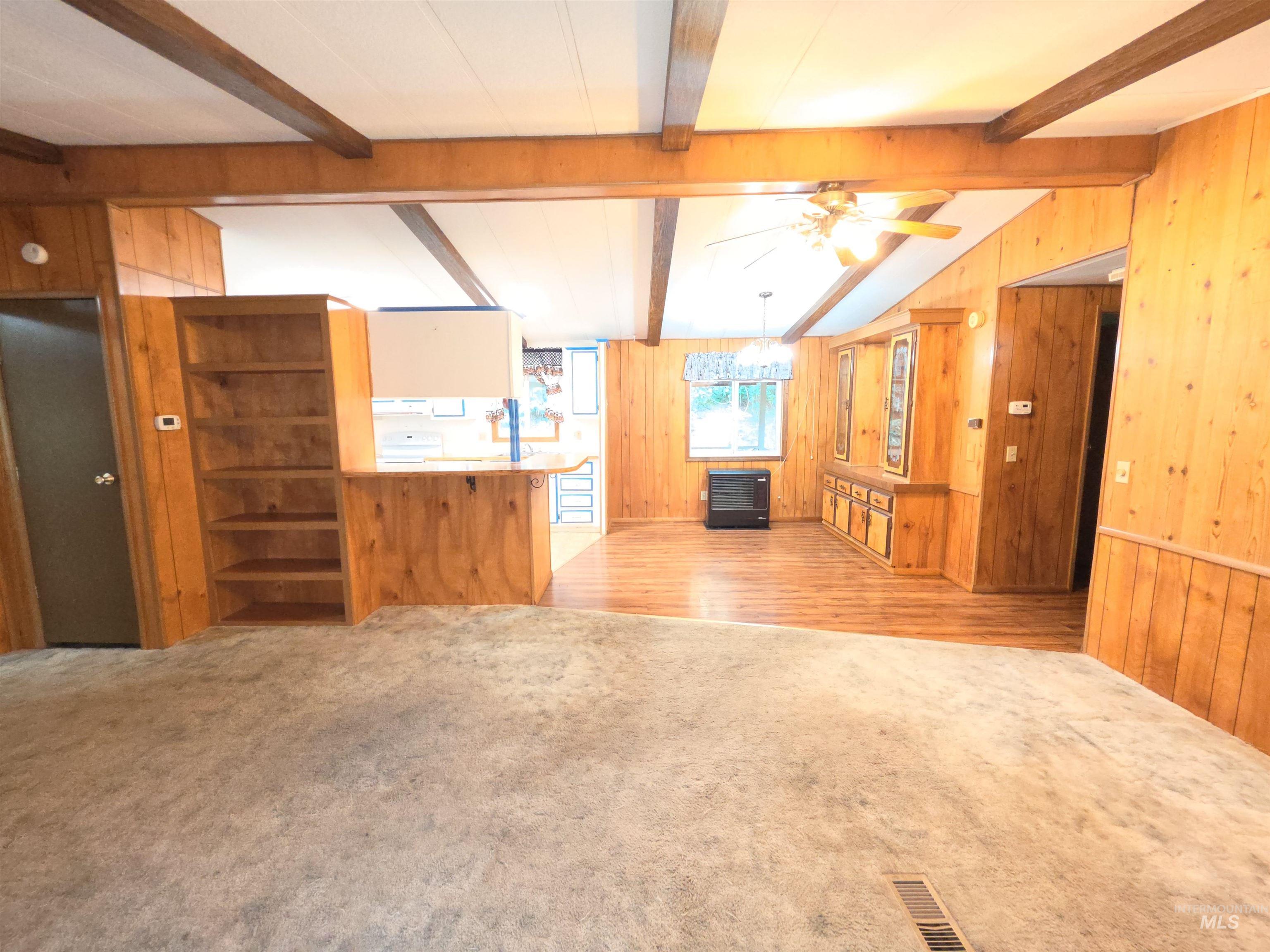 101 Waterfall Loop Property Photo 7