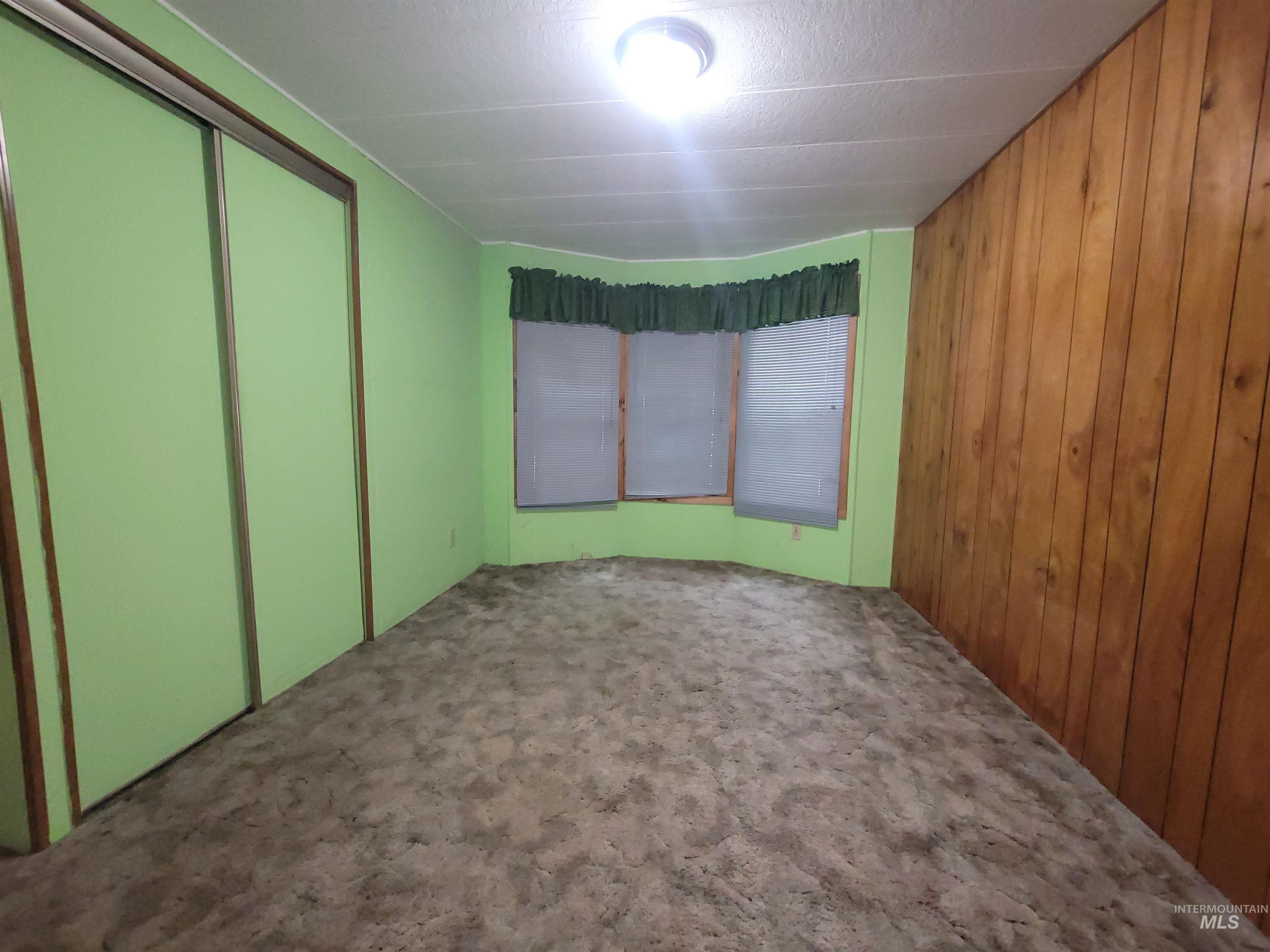 101 Waterfall Loop Property Photo 17