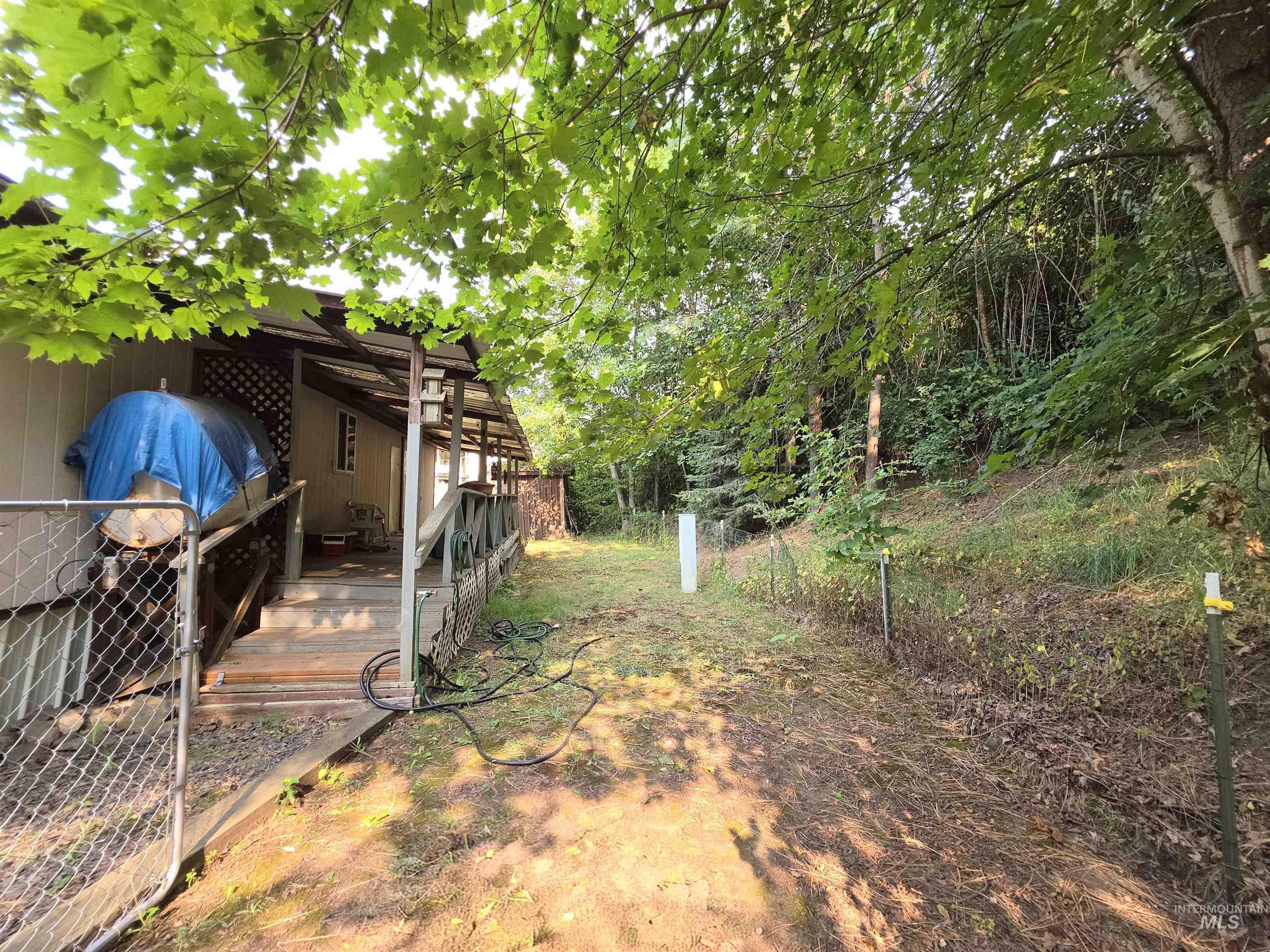 101 Waterfall Loop Property Photo 25