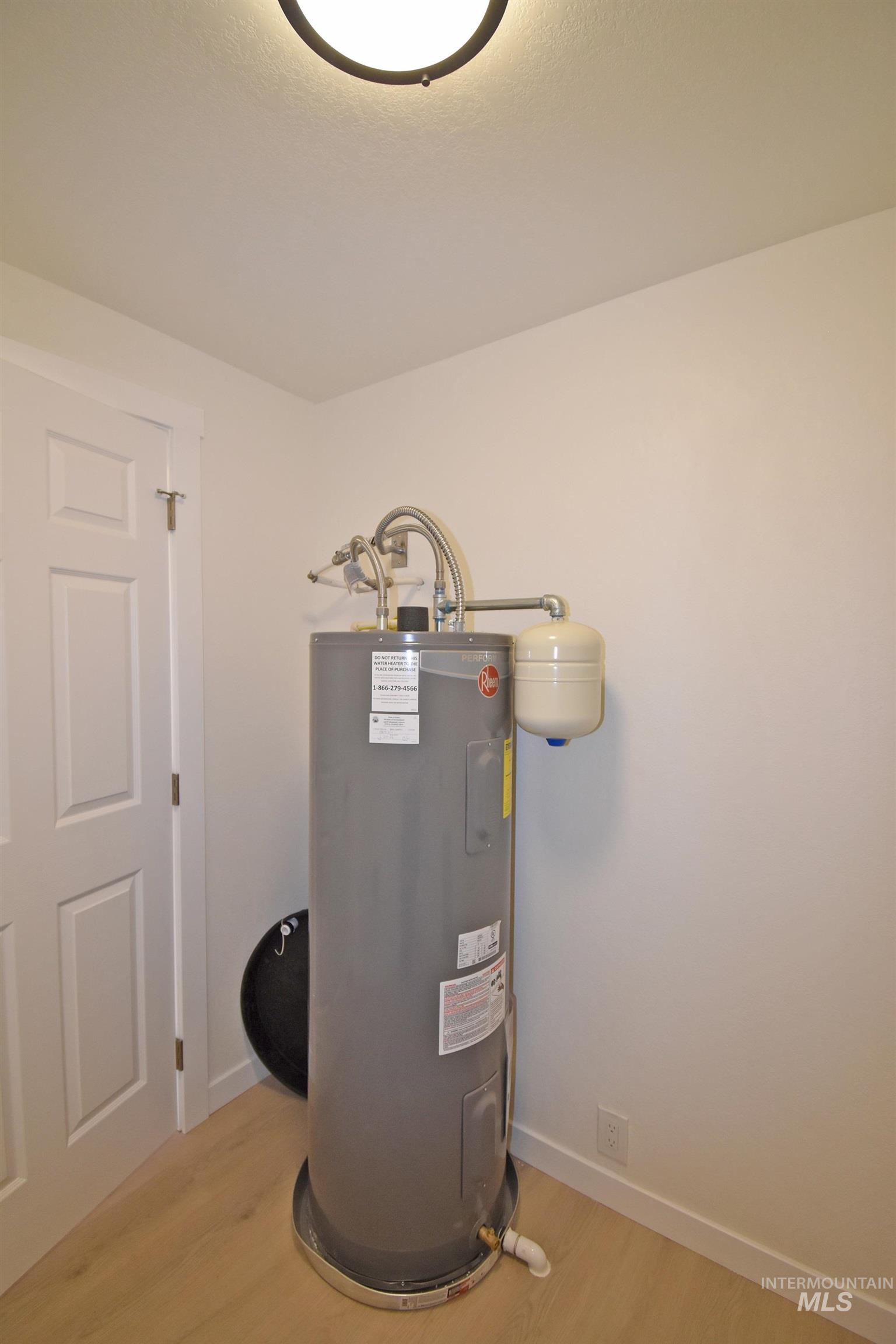 413 Ellis Avenue Property Photo 16