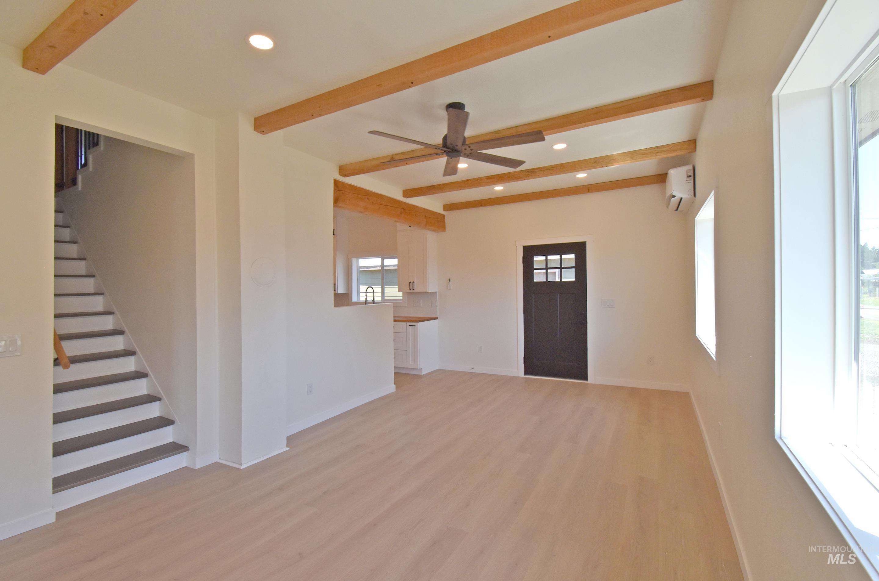 413 Ellis Avenue Property Photo 24