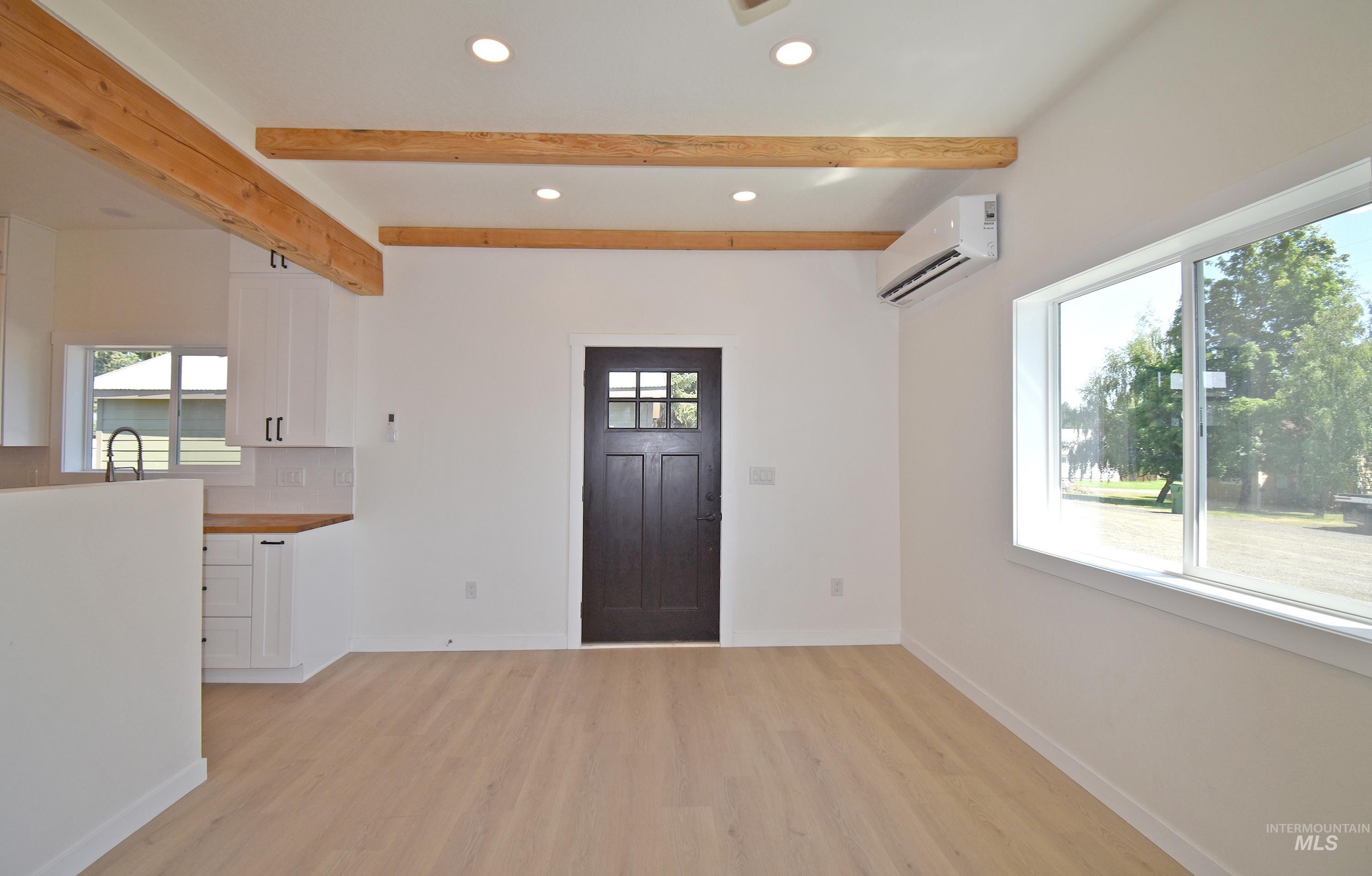 413 Ellis Avenue Property Photo 26