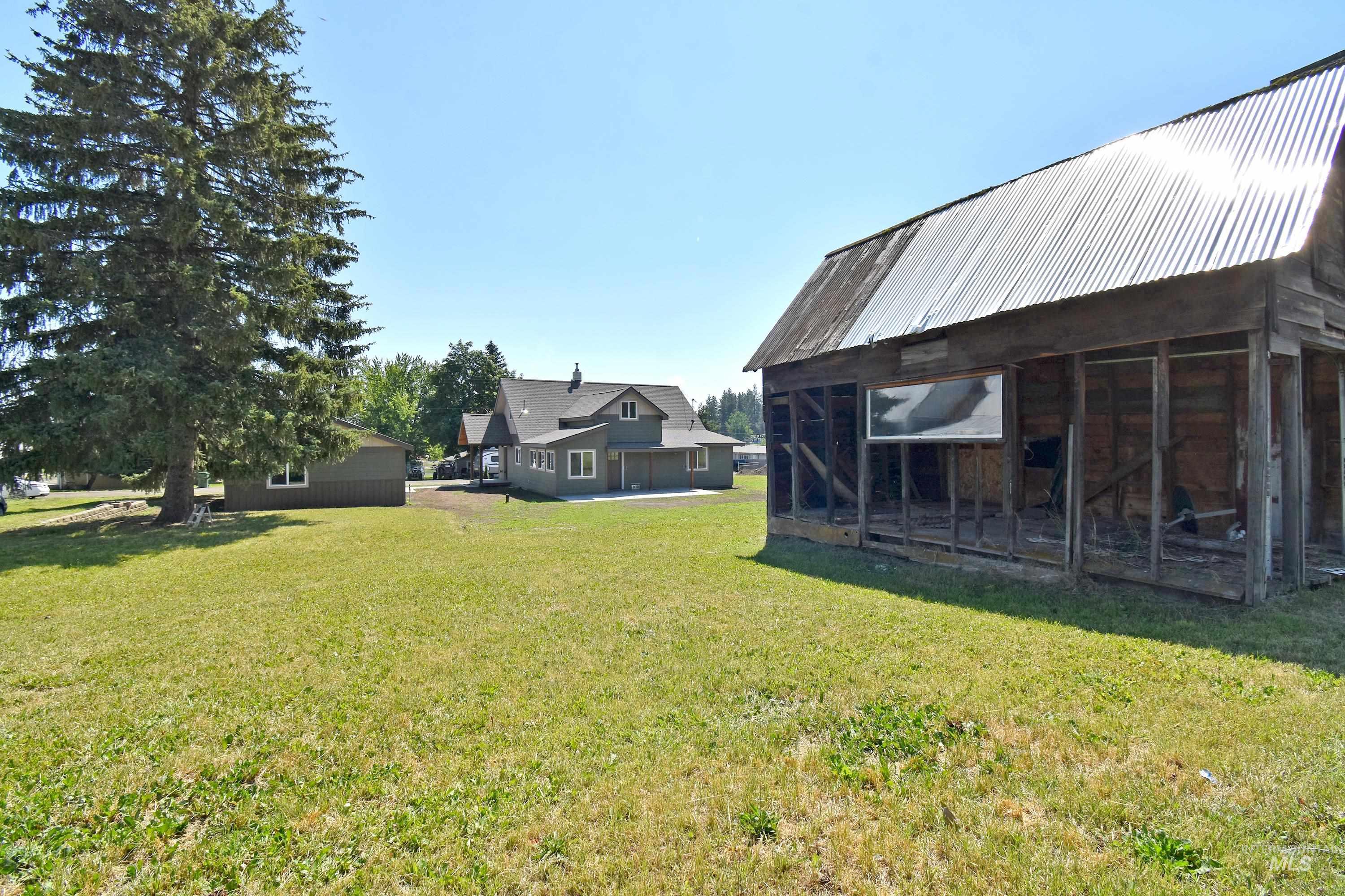 413 Ellis Avenue Property Photo 36