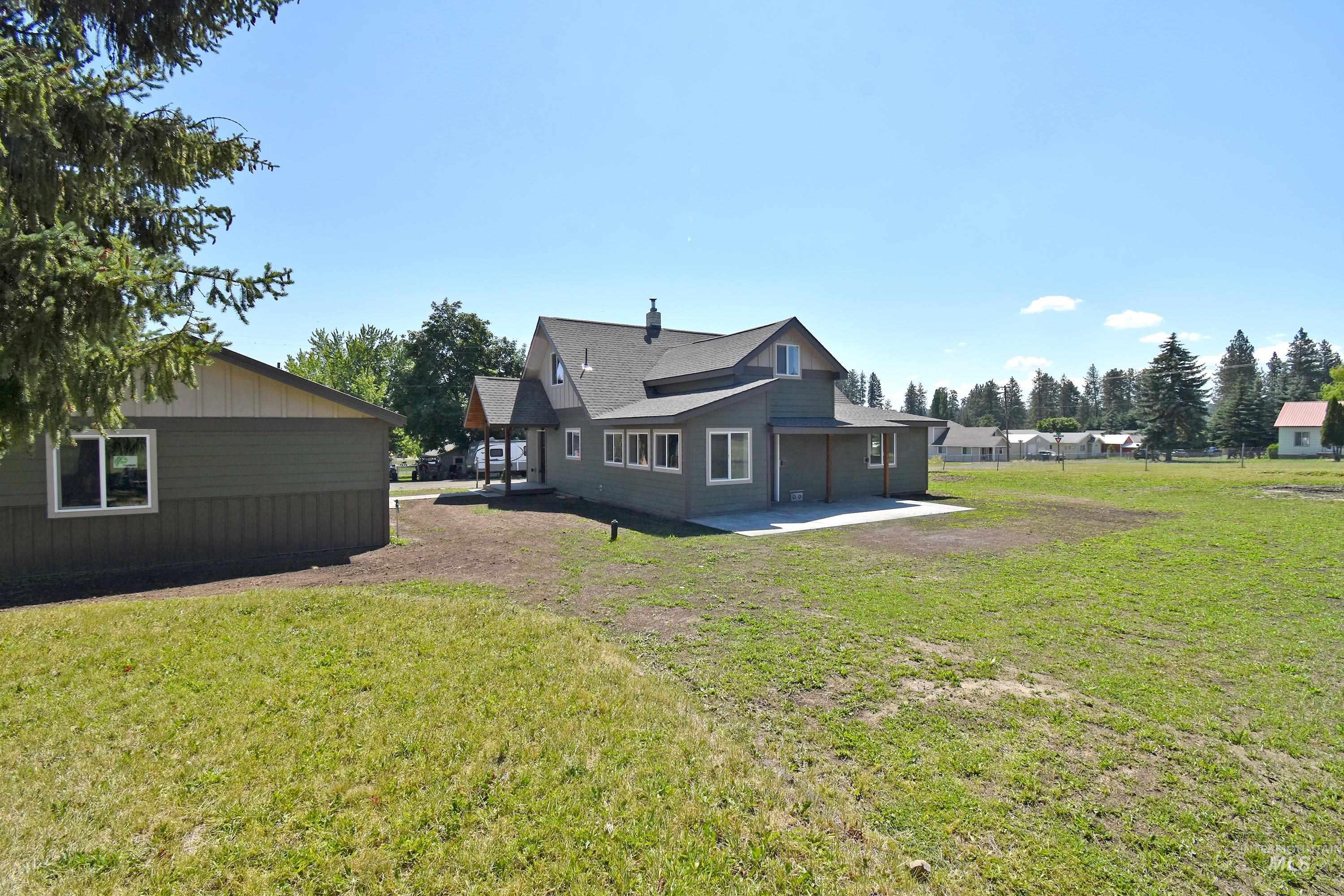 413 Ellis Avenue Property Photo 44