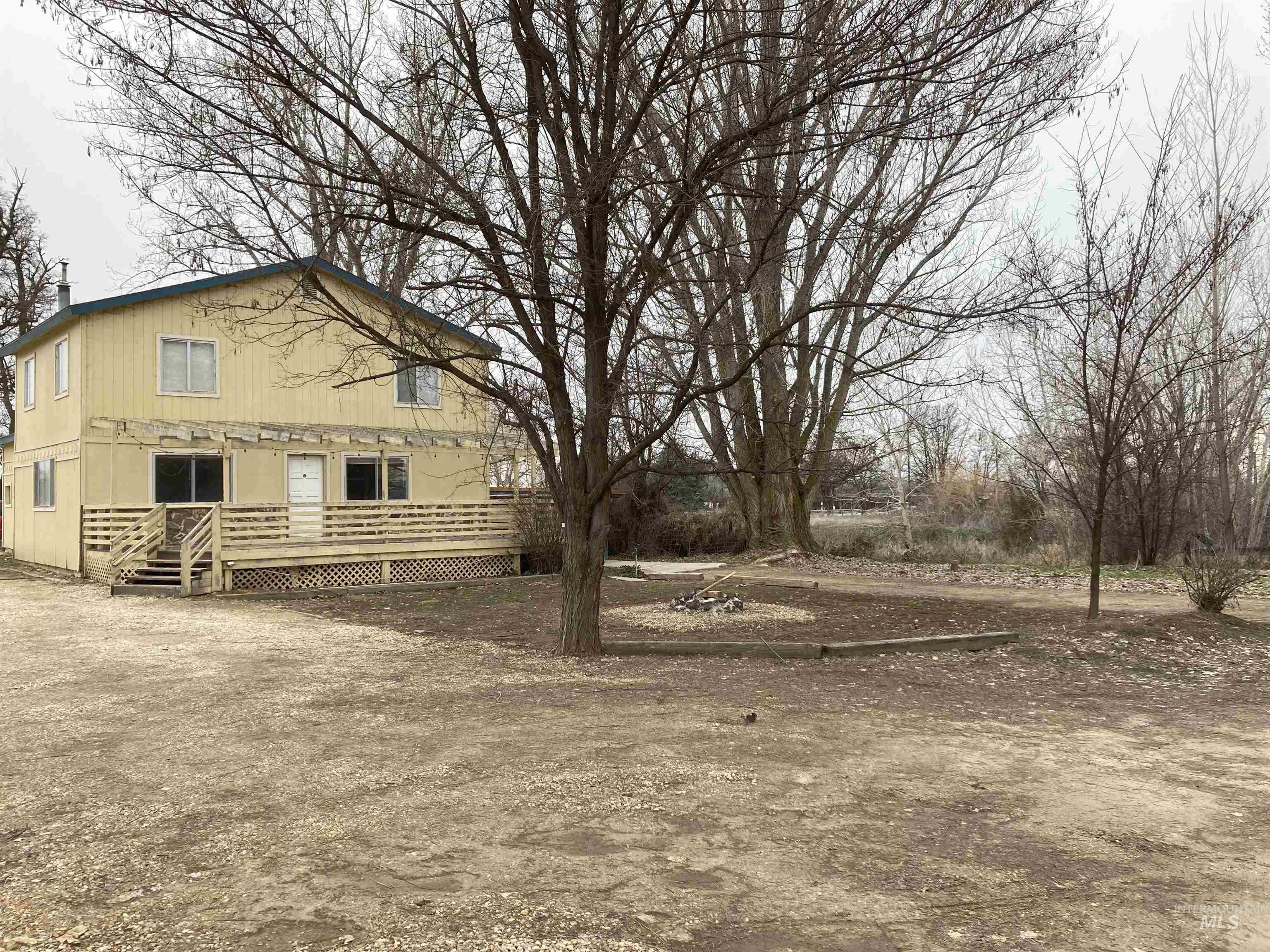 5150 W Cherry Ln Property Photo 3