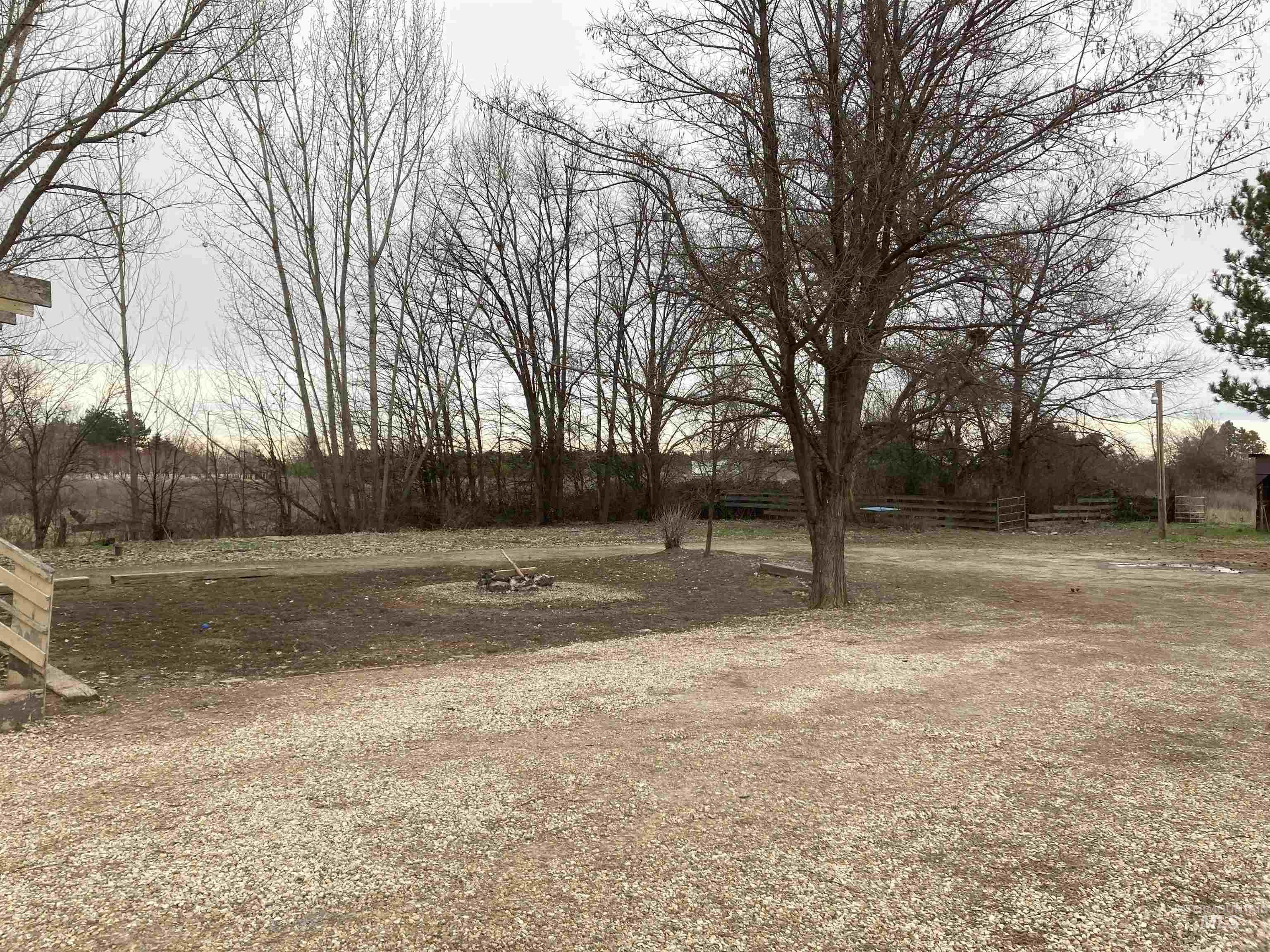 5150 W Cherry Ln Property Photo 4