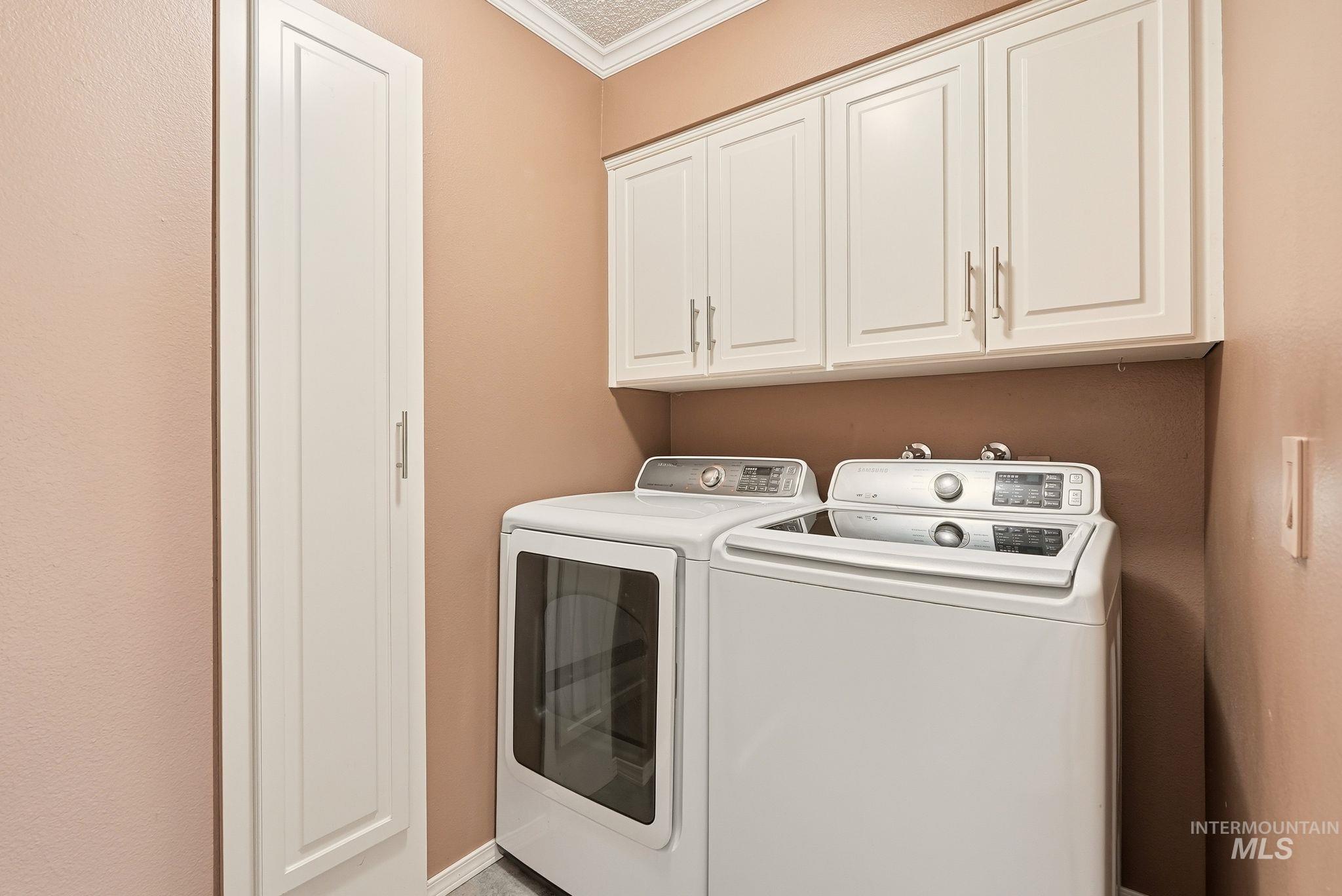 2624 Grandview Drive Property Photo 10