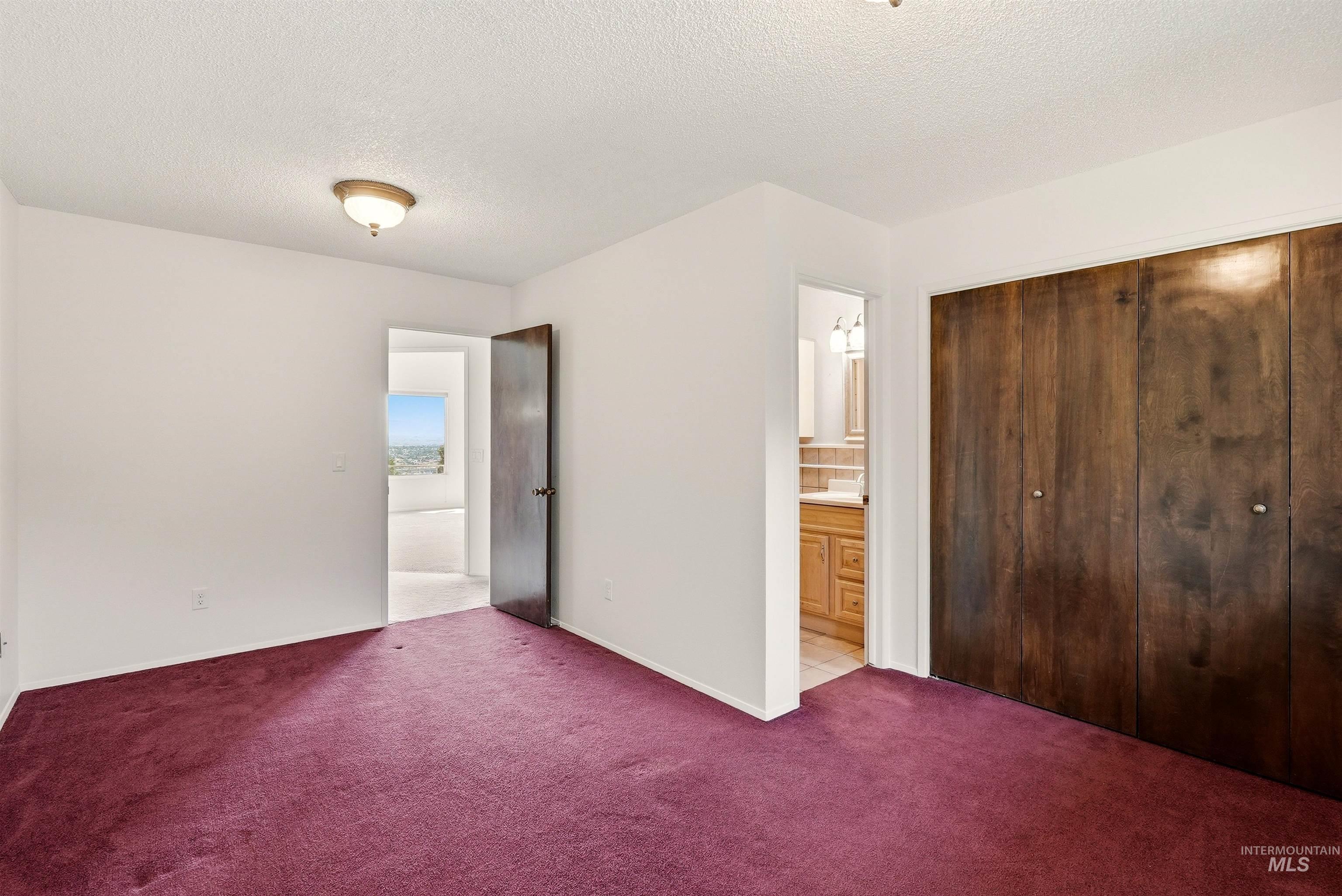 2624 Grandview Drive Property Photo 17