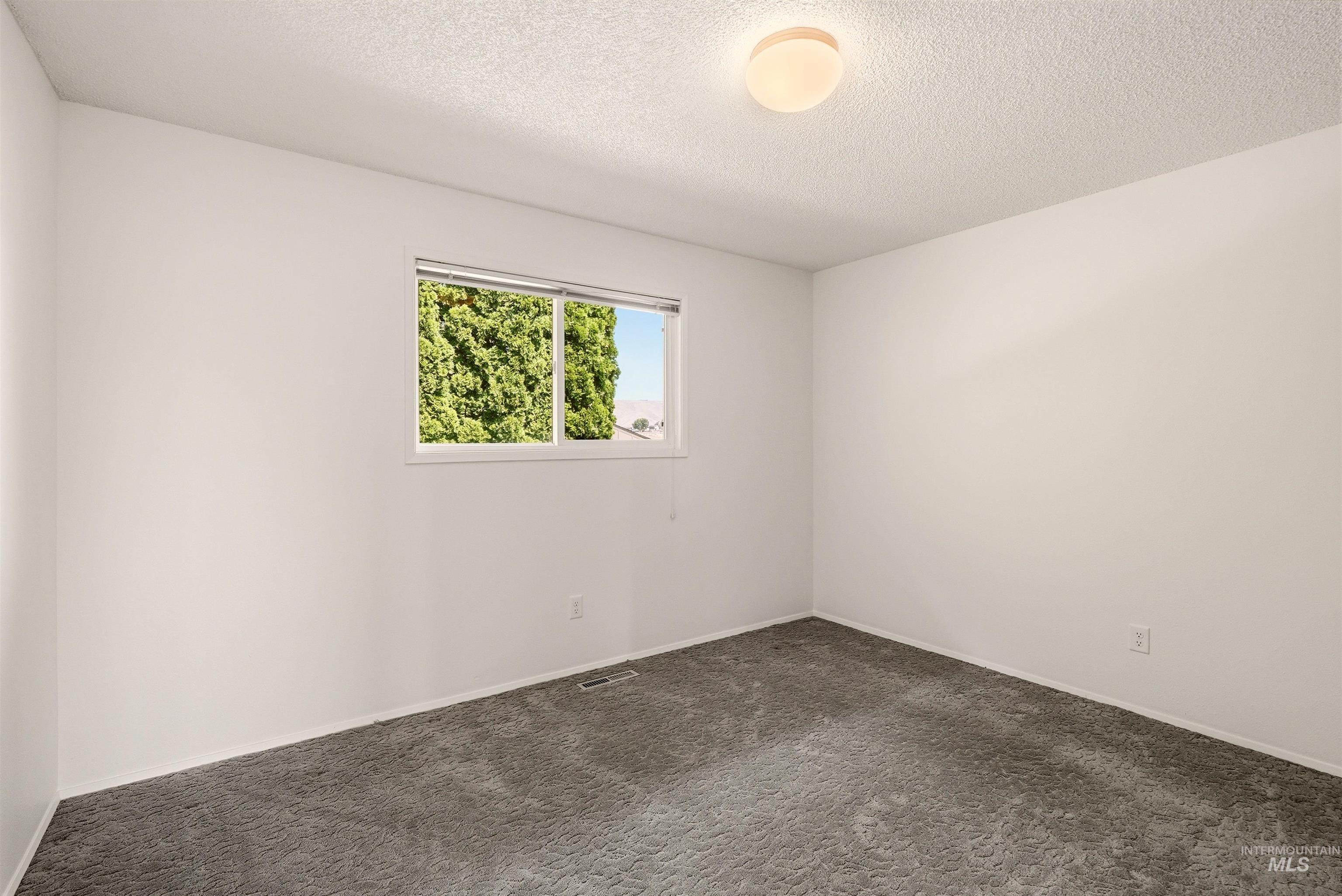 2624 Grandview Drive Property Photo 21