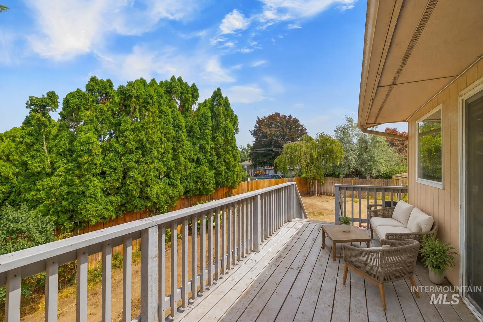2390 Rolling Hills Dr Property Photo 40