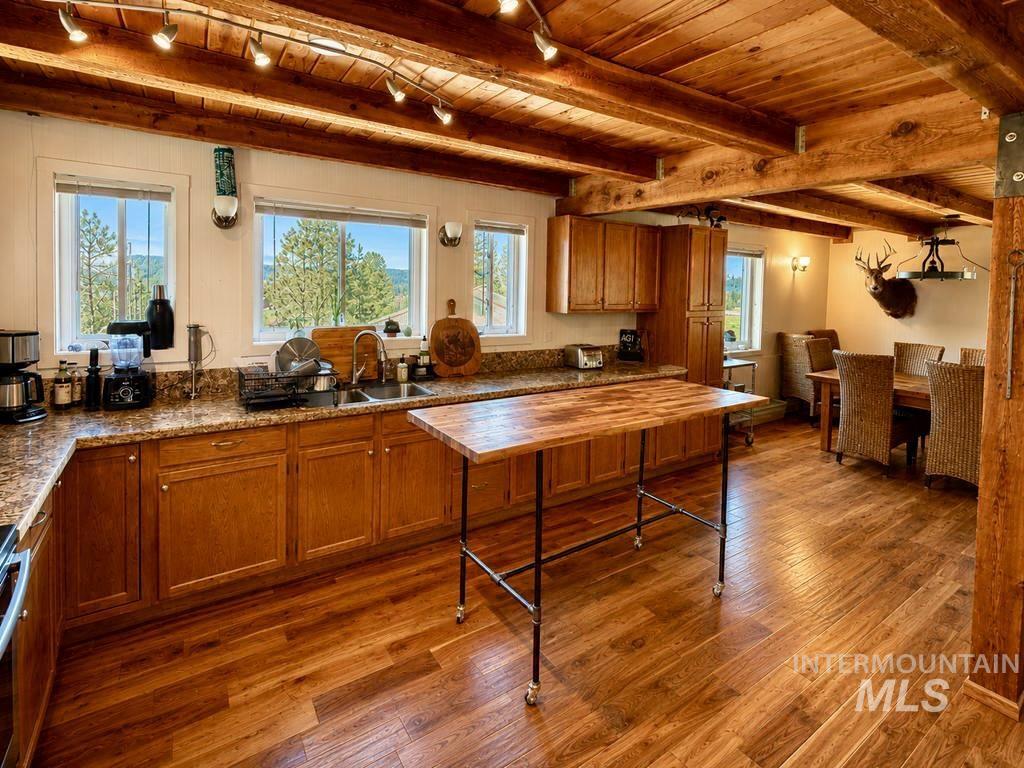 40 Atkin Lane Property Photo 4