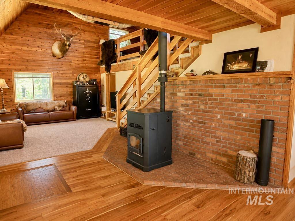 40 Atkin Lane Property Photo 5