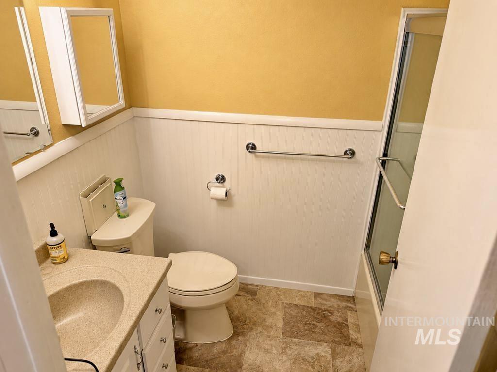 40 Atkin Lane Property Photo 9