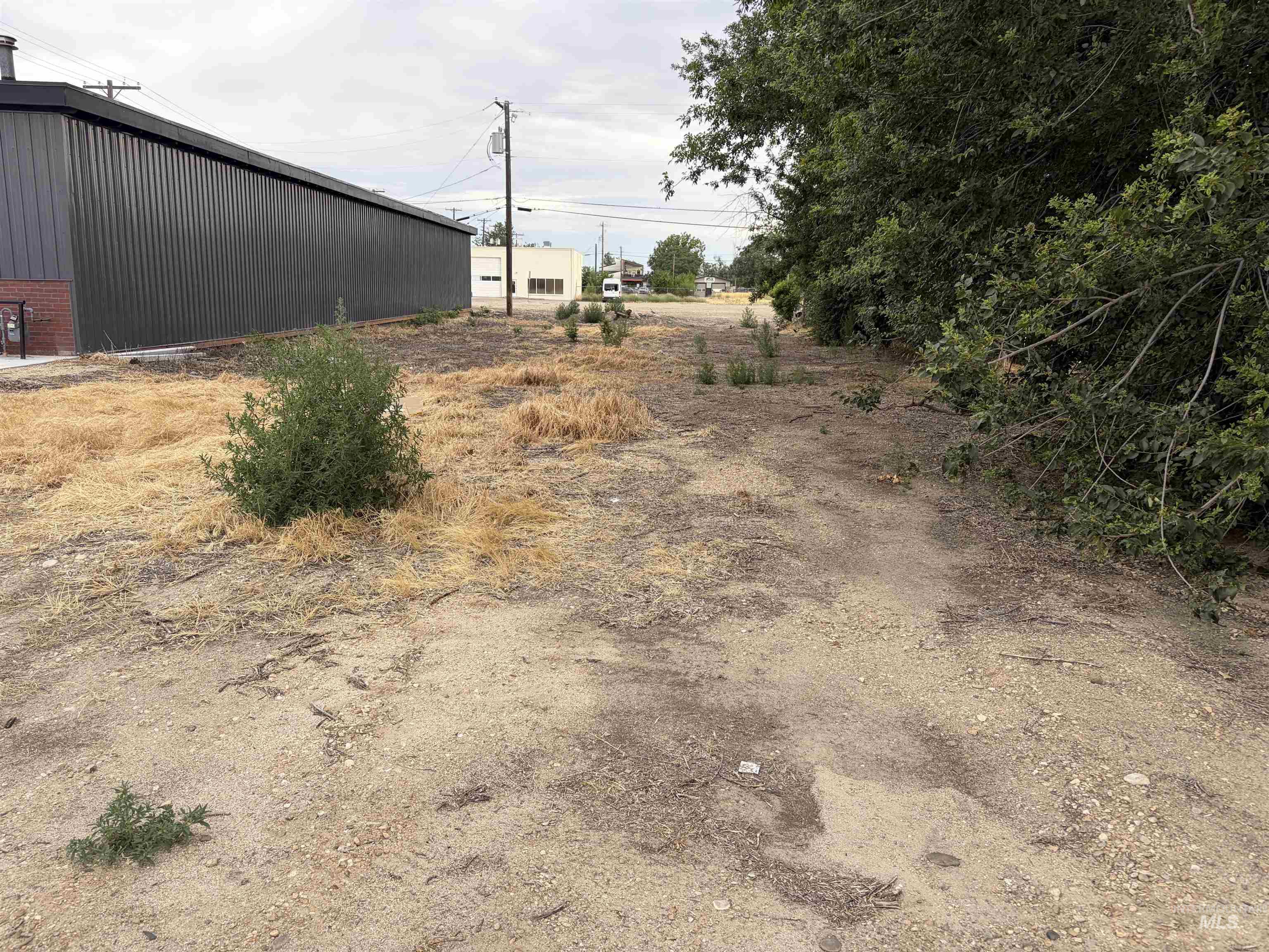108 E 33 Rd Street Property Photo 10