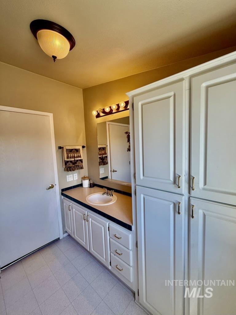 2796 Ewing Rd Property Photo 15