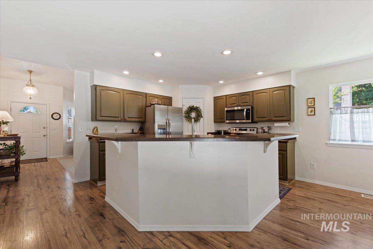 232 S Silverwood Way Property Photo 15