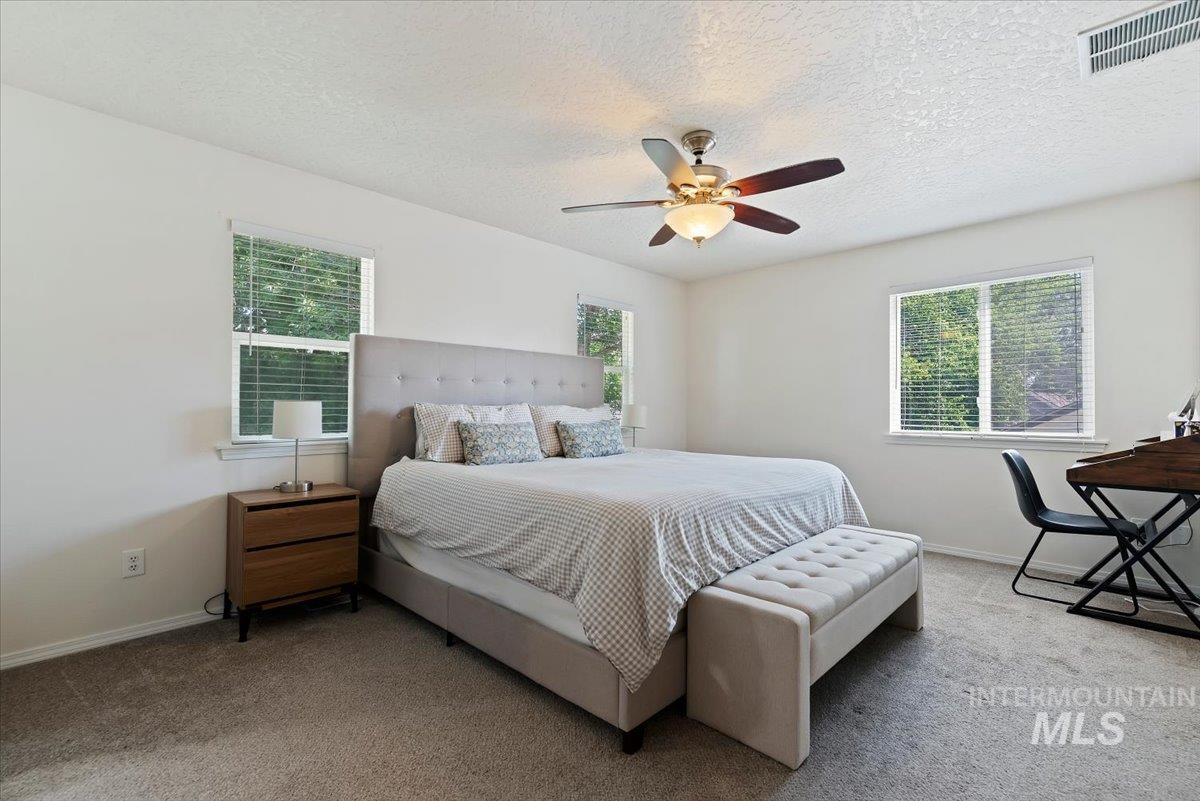 232 S Silverwood Way Property Photo 17