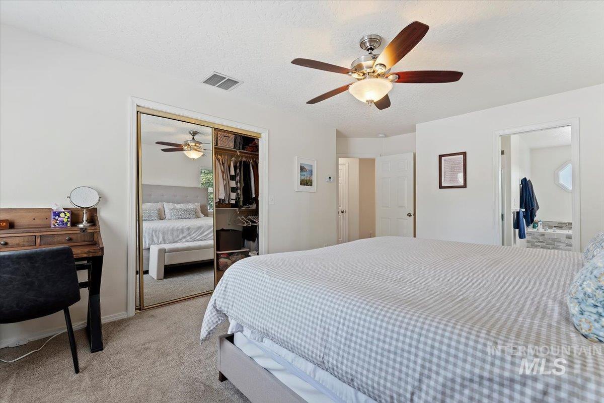 232 S Silverwood Way Property Photo 18