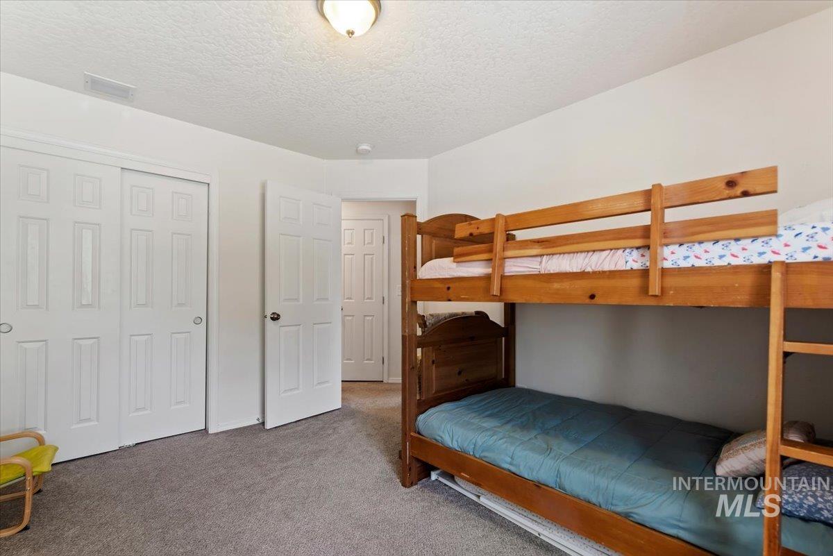 232 S Silverwood Way Property Photo 22