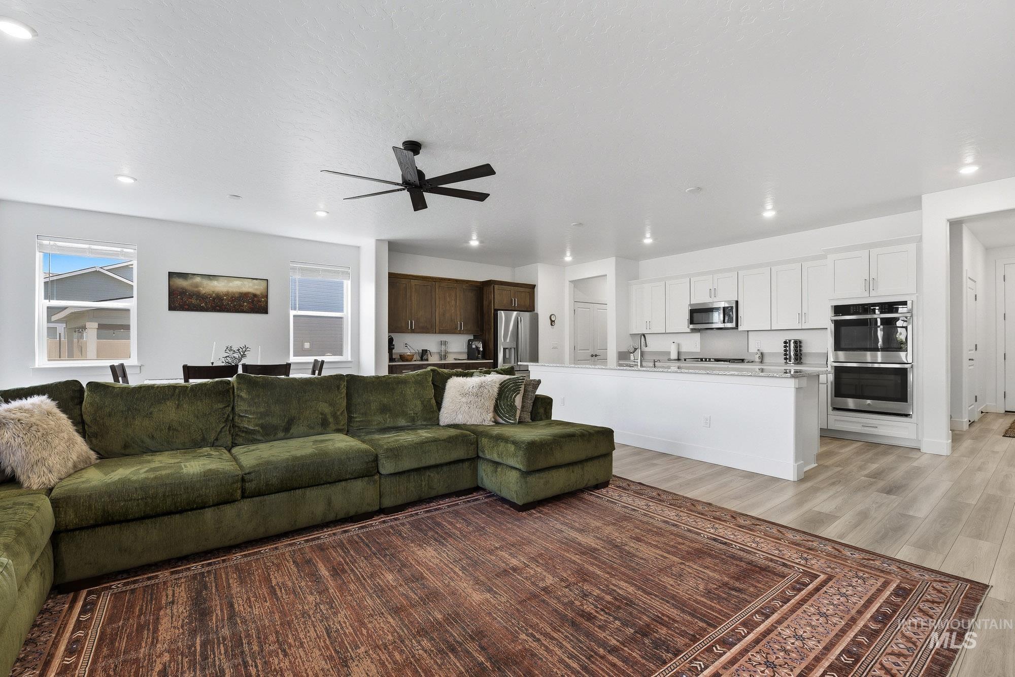 11390 Aspen Hill Dr Property Photo 13