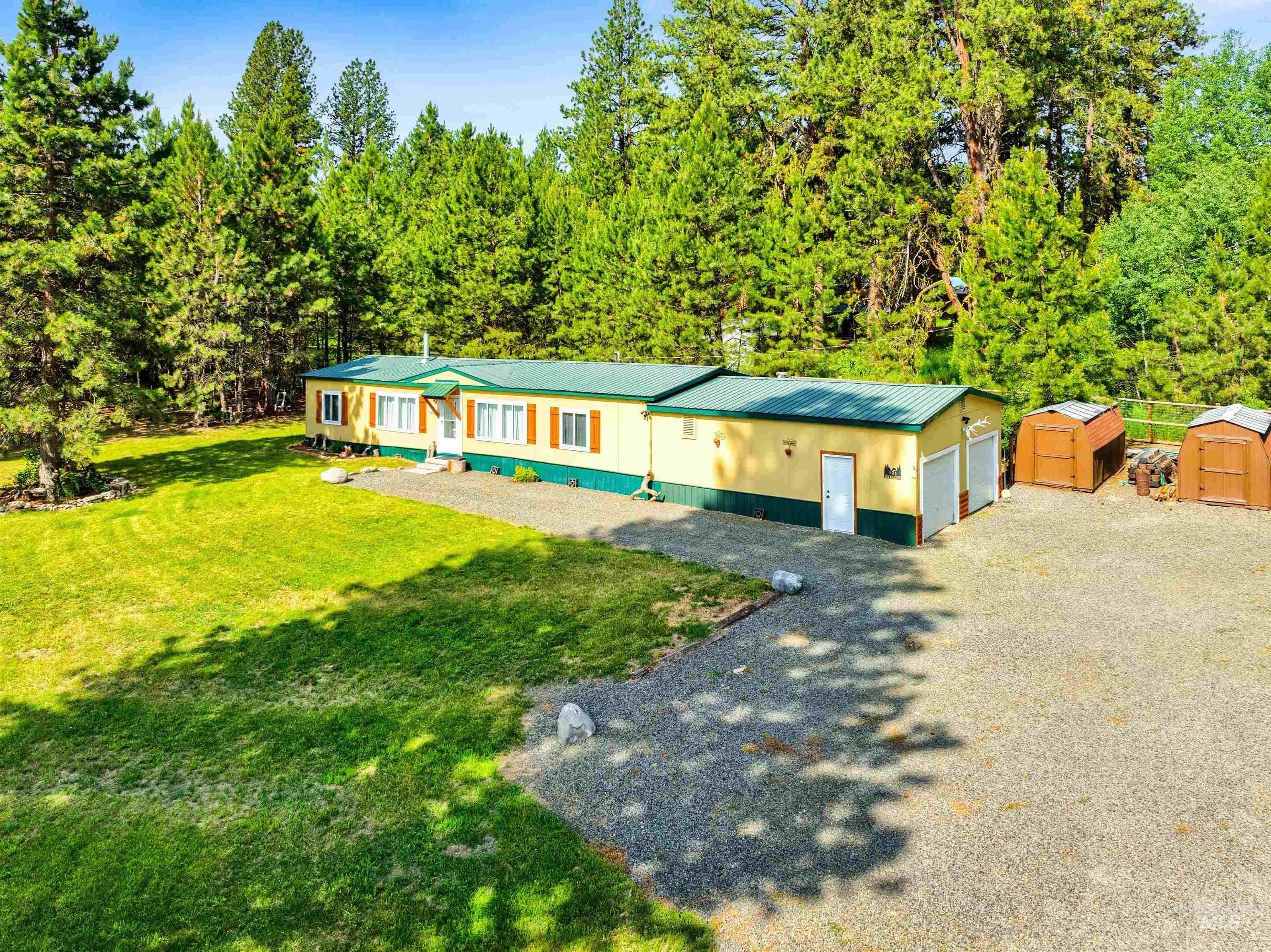 191 Bear Wallow Property Photo 3