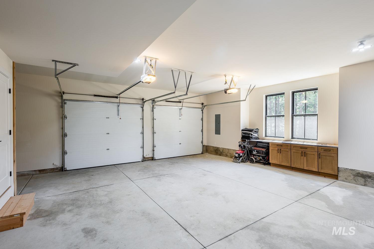 203 Sundance Property Photo 46