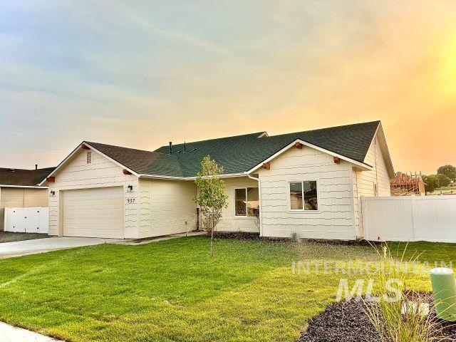 937 Sierra Street Property Photo 2