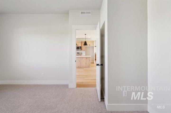 937 Sierra Street Property Photo 19