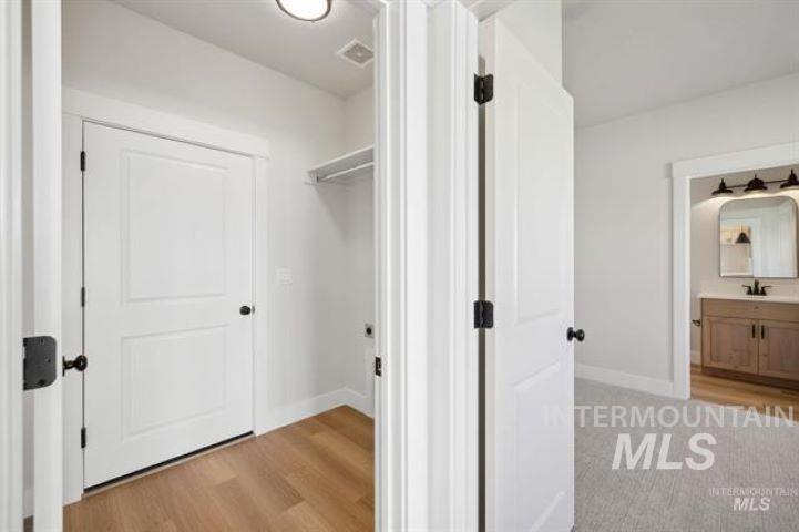 937 Sierra Street Property Photo 20