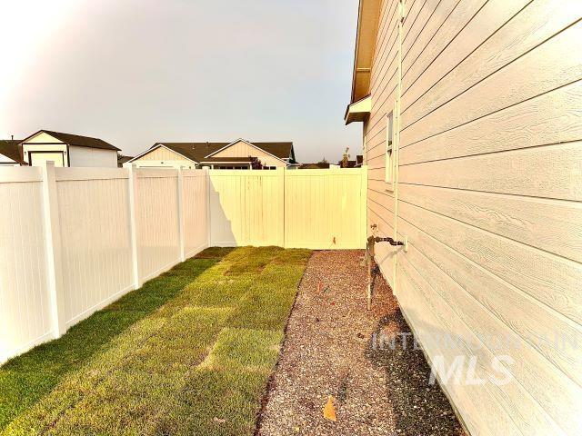 937 Sierra Street Property Photo 25